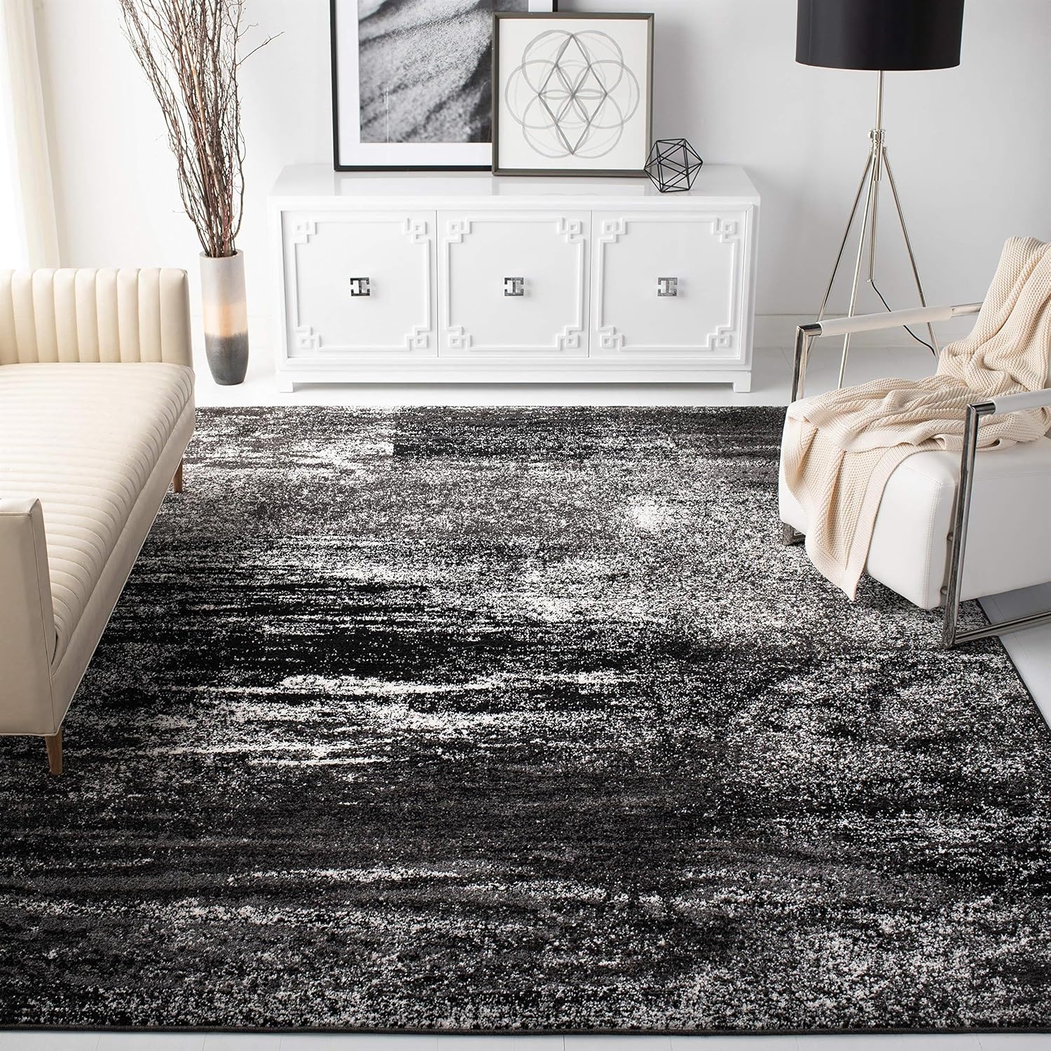 BOWERY HILL Transitional Polypropylene Silver Area Rug - 6' x 9'