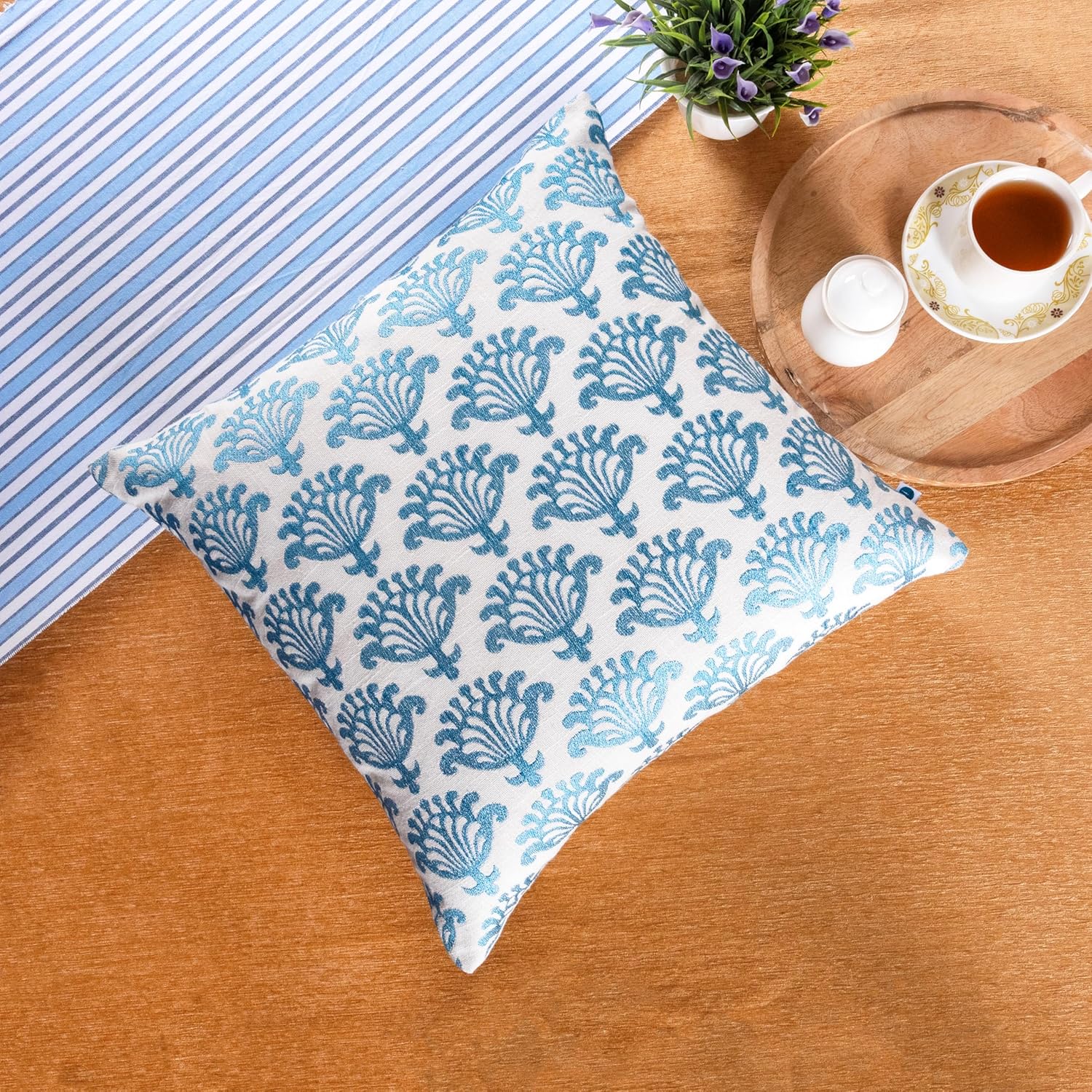 ZOMI Floral Embroidered Cushion Covers Set of 2, 18x18 Inch Cotton Throw Pillow Covers, Decorative Botanical Accent Pillowcases for Sofa, Couch, Bedroom & Living Room, No Inserts (Blue Blossom)