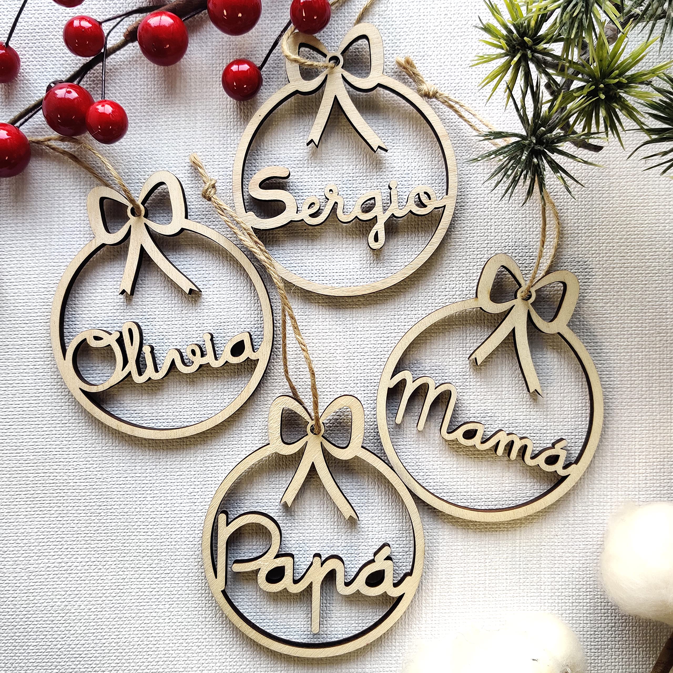 Pack Adorno navidad de madera personalizado | Bola árbol navideño | Decoración colgante | cordel incluido | Detalle lazo