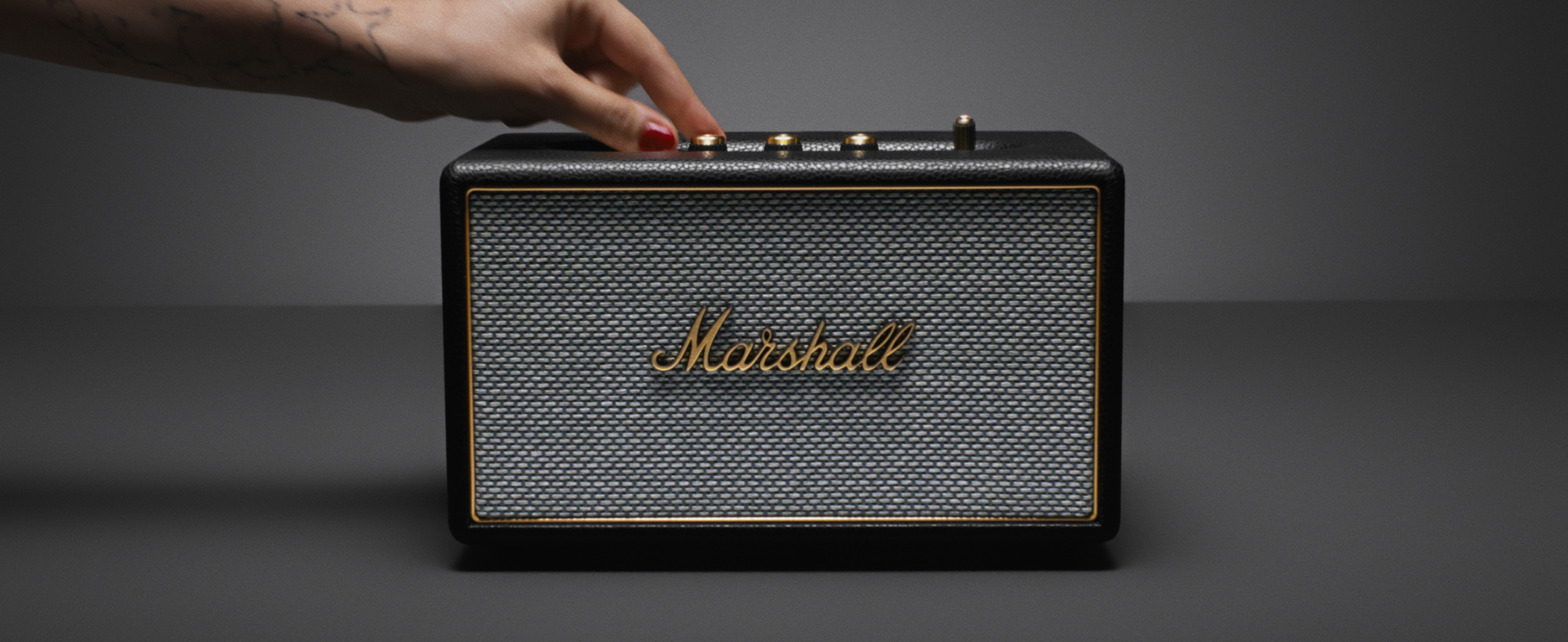 Amazon.co.jp: Marshall ワイヤレススピーカー Bluetoothスピーカー