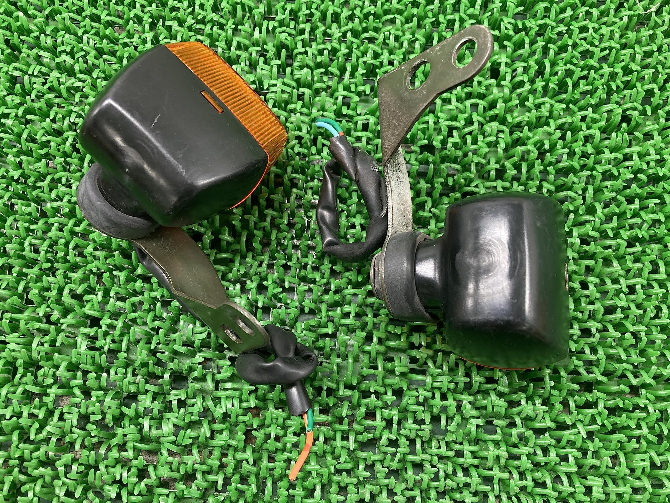 CRM250AR フロントウインカー 左右 ホンダ 純正 MD32 【公式通販】