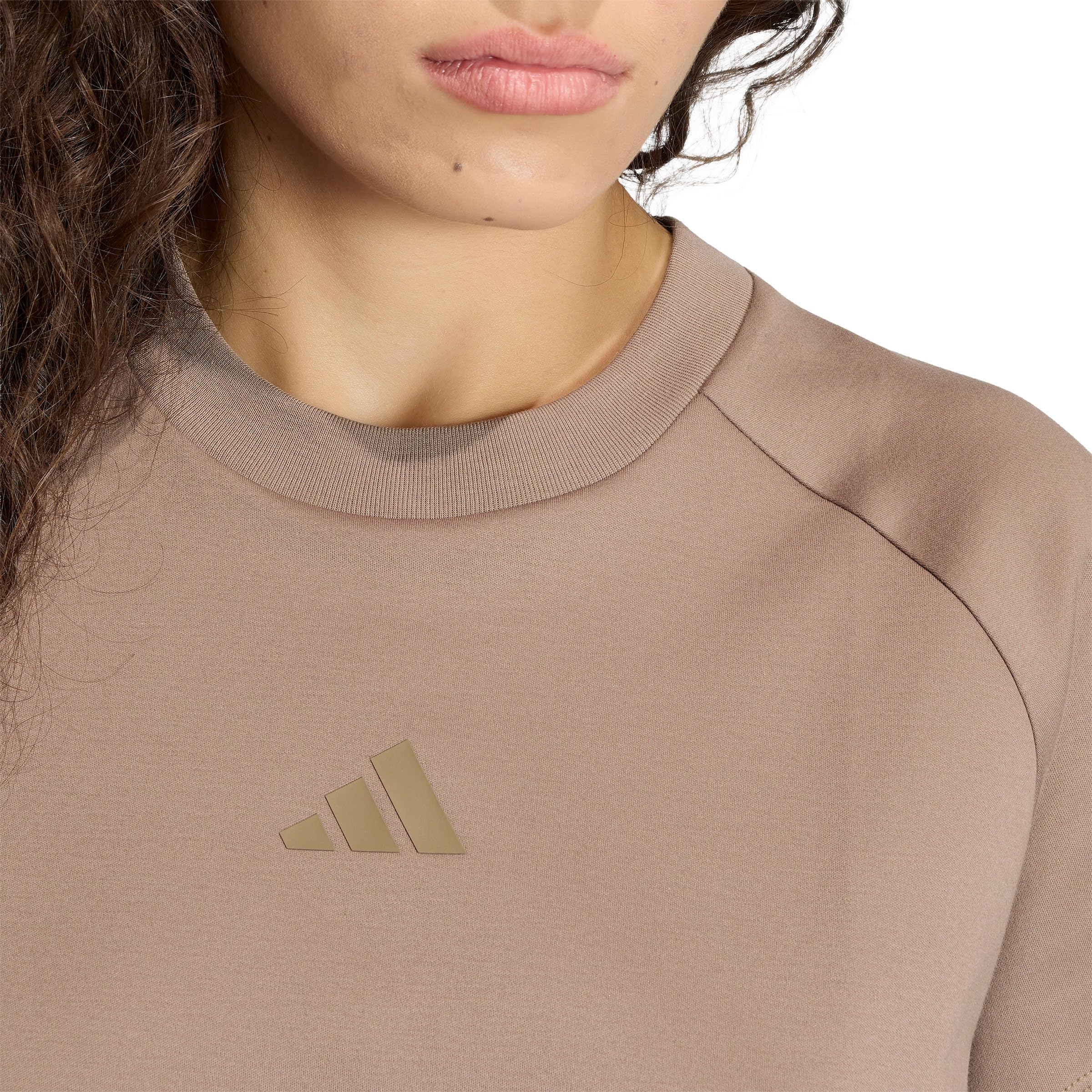 adidas Kobiety Soft Lux Shirt, Khaki Six, L