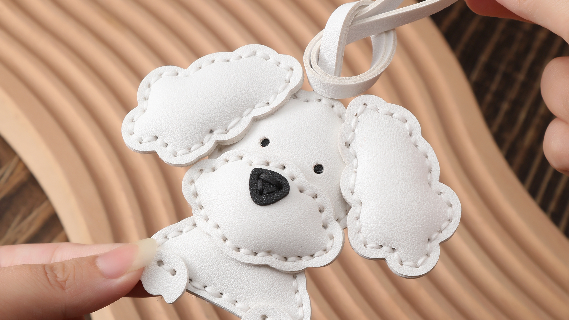 Amazon.com: HeriNova Leather Teddy Poodle Dog Bag Charms Purse