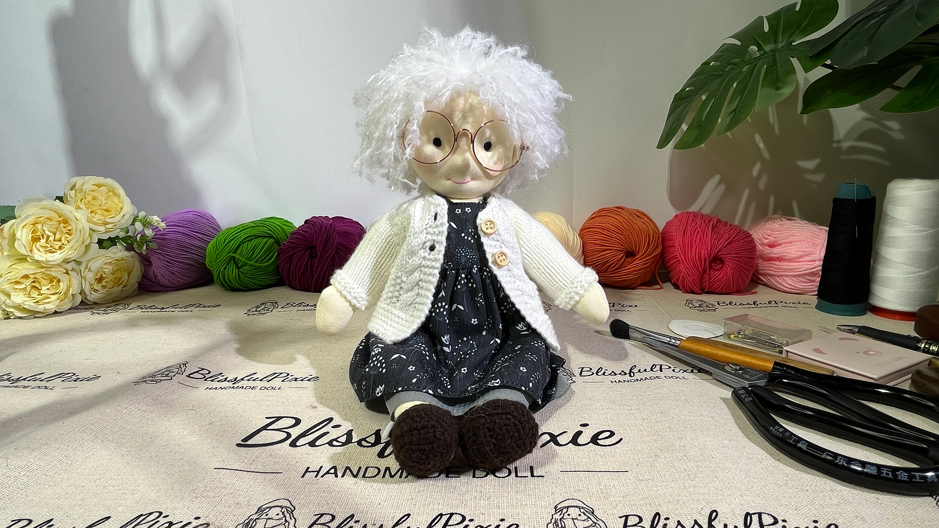 Amazon.co.jp: BlissfulPixie Waldorf Doll 手作り人形 - Ella 12