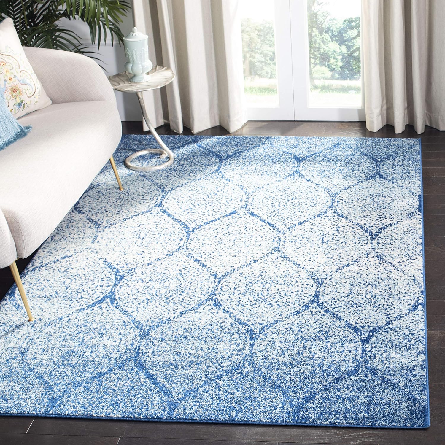 SAFAVIEH Madison Collection Area Rug – 6’7″ x 9’2″, Navy & Blue, Glam Ogee Trellis Distressed Design, Non-Shedding & Easy Care, Ideal for High Traffic Areas in Living Room, Bedroom (MAD604N)