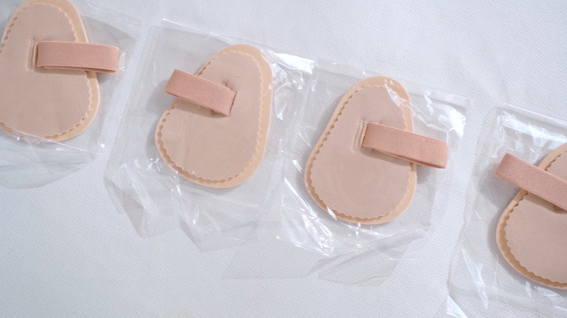 Image of BBTO 12 Pcs Budin Toe Splint Hammer Toe Straightener Support for Men Women