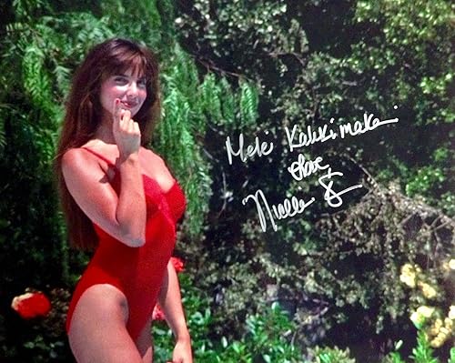 NICOLETTE SCORSESE Autographed Signed Christmas Vacation 8x10 Movie Photo with Special Inscription Mele Kalikimaka