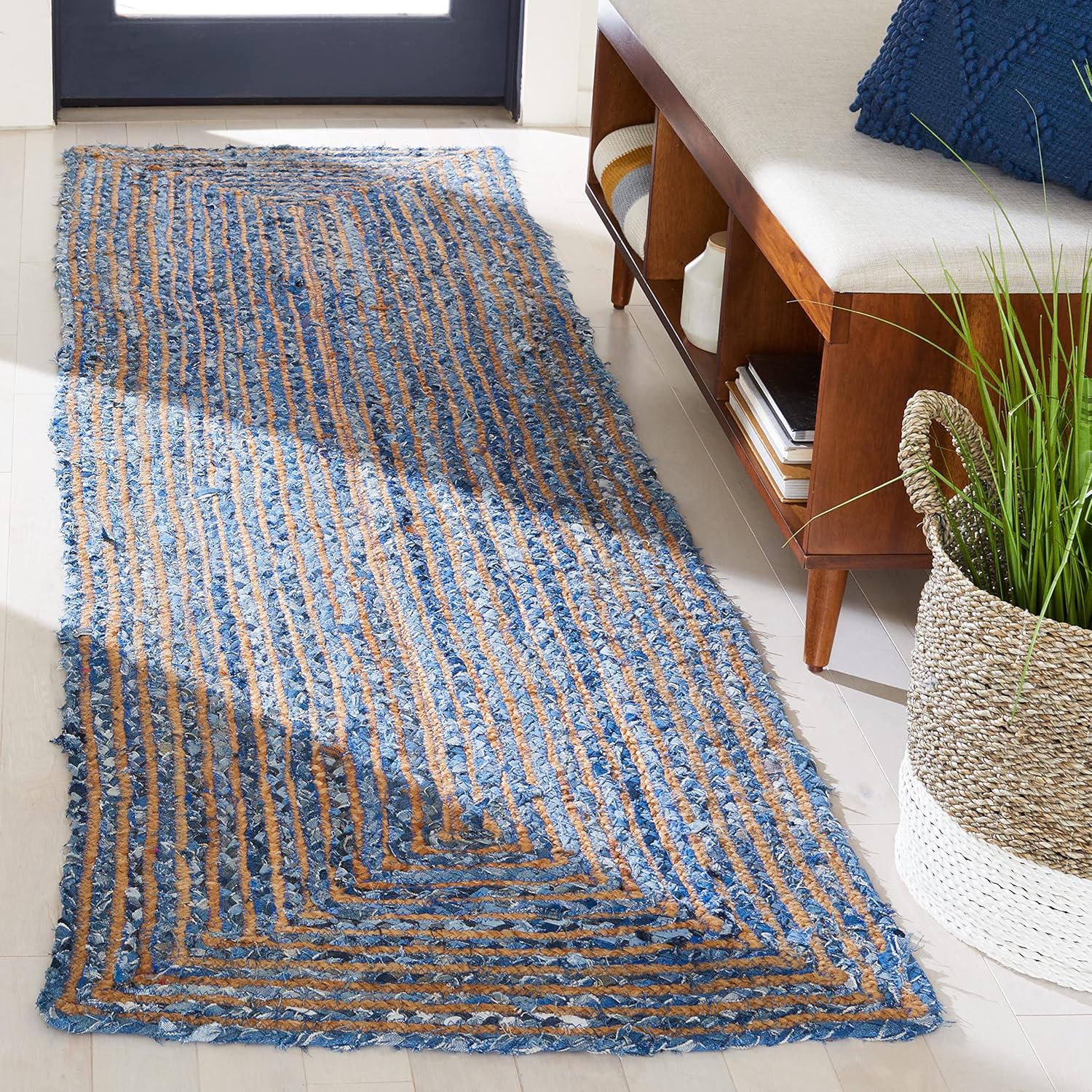 Safavieh Cape Cod Collection Runner Rug 2'3" x 14', Blue