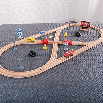 Amazon.com: Disney KIDKRAFT Pixar Cars 3 Build Your Own 55 Piece