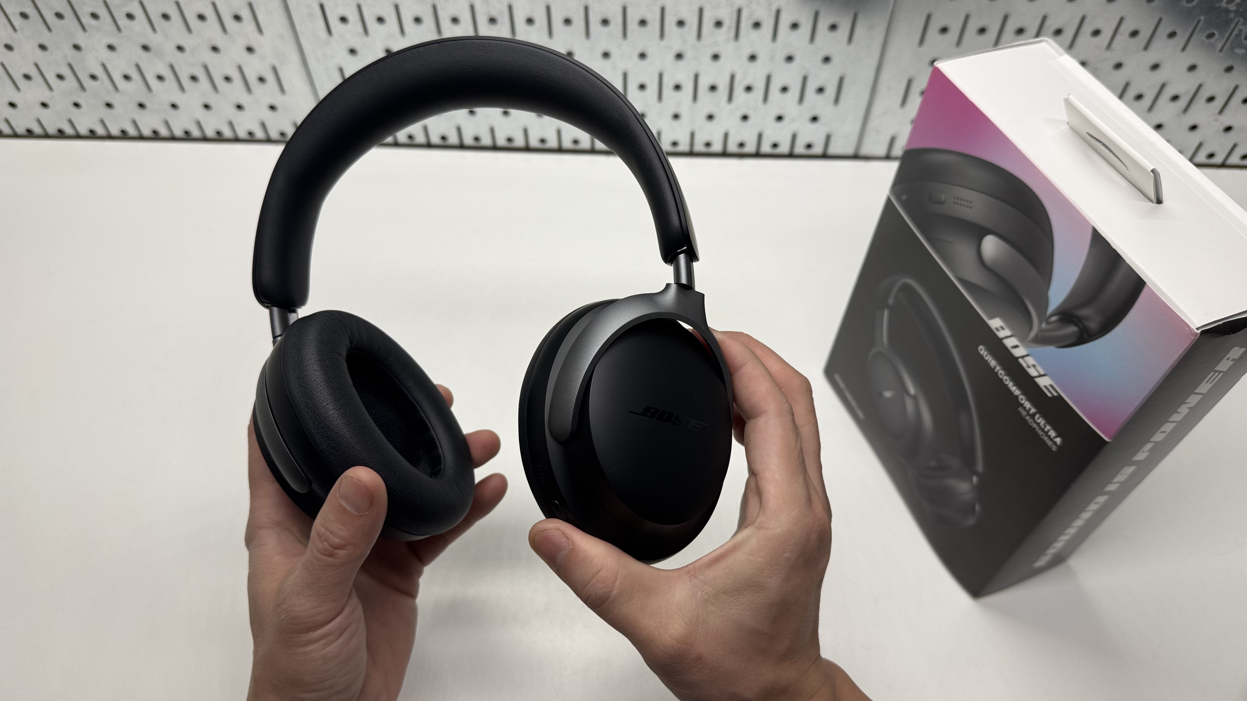 Watch Bose QC Ultra Unboxing on Amazon Live