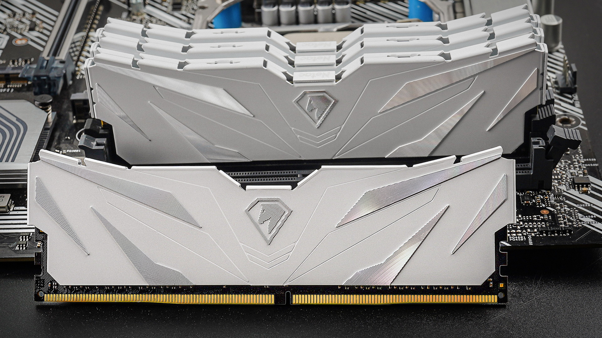 Netac DDR5 32GB (2x16GB) 4800MHz C40 1.1V Desktop Memory : Amazon