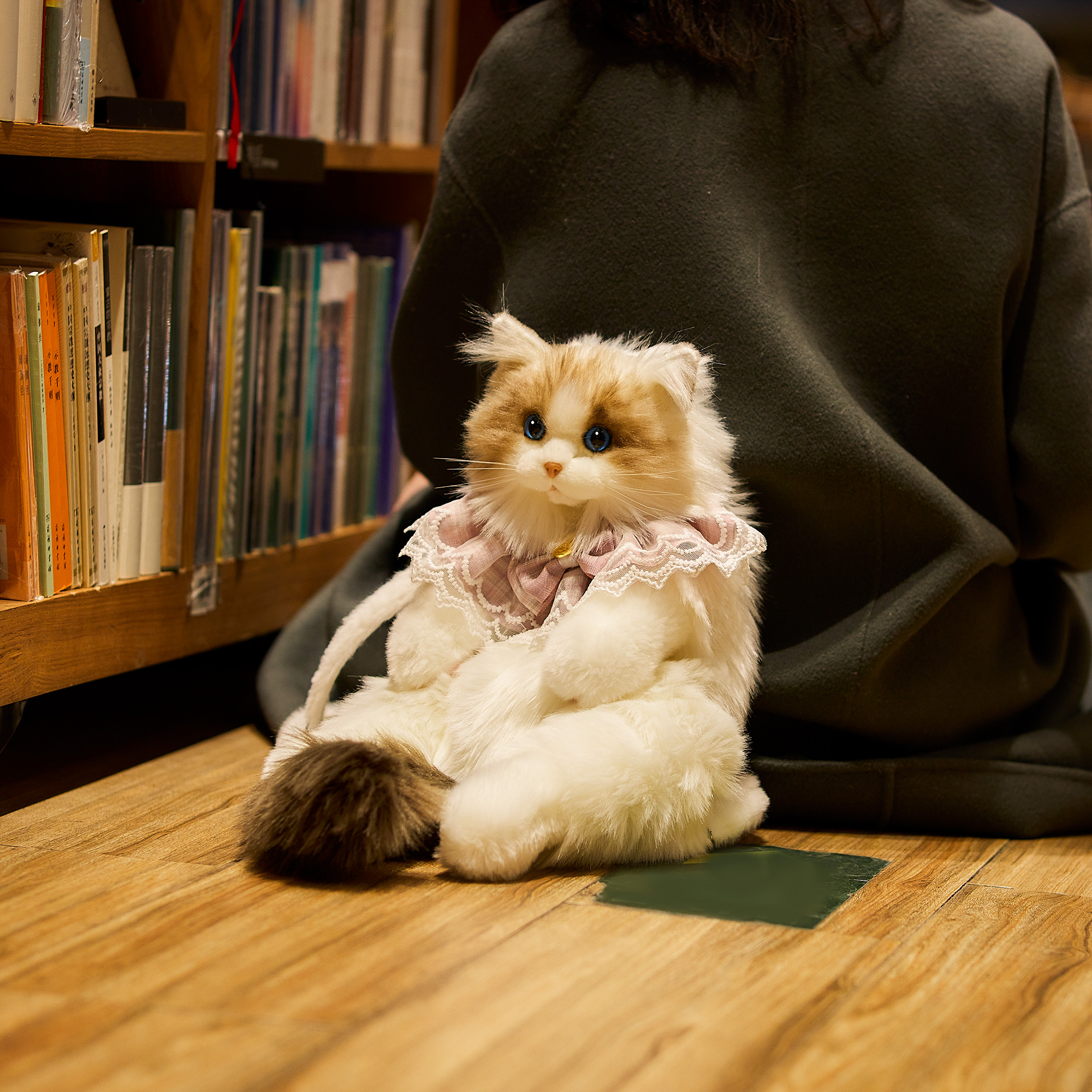 Amazon.co.jp: Chongker ハンドメイド リアルな猫型リュック 猫の