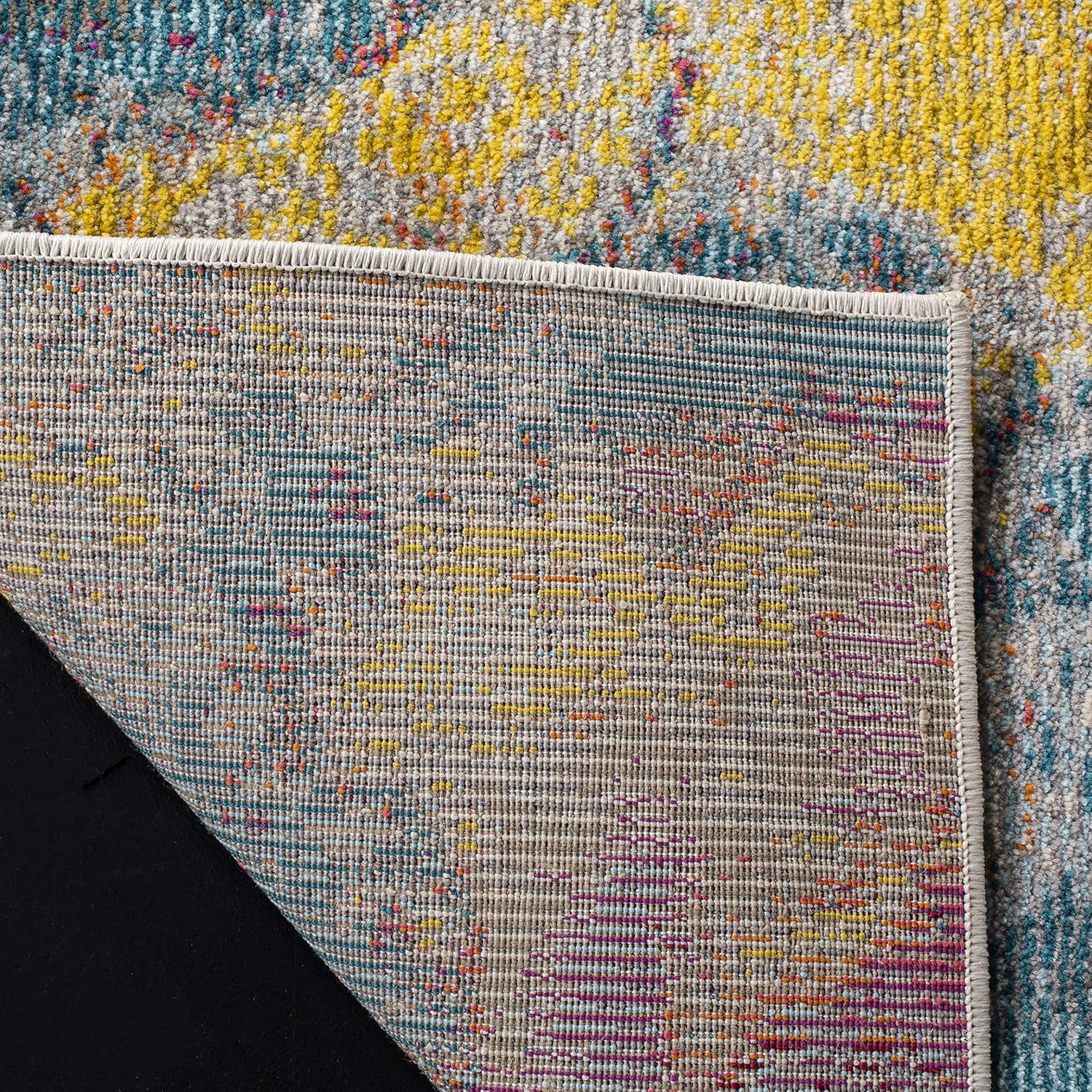 SAFAVIEH Phoenix Collection Area Rug - 5'1" x 7'6", Blue & Orange, Modern Abstract Design, Non-Shedding & Easy Care, Ideal for High Traffic Areas in Living Room, Bedroom (PHX157P)