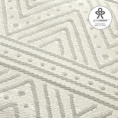 Miniatura 5 de Fab Habitat Alfombra para exteriores Chevron - Impermeable, resistente a la decoloración, sin arrugas, plástico reciclado de alta calidad, para