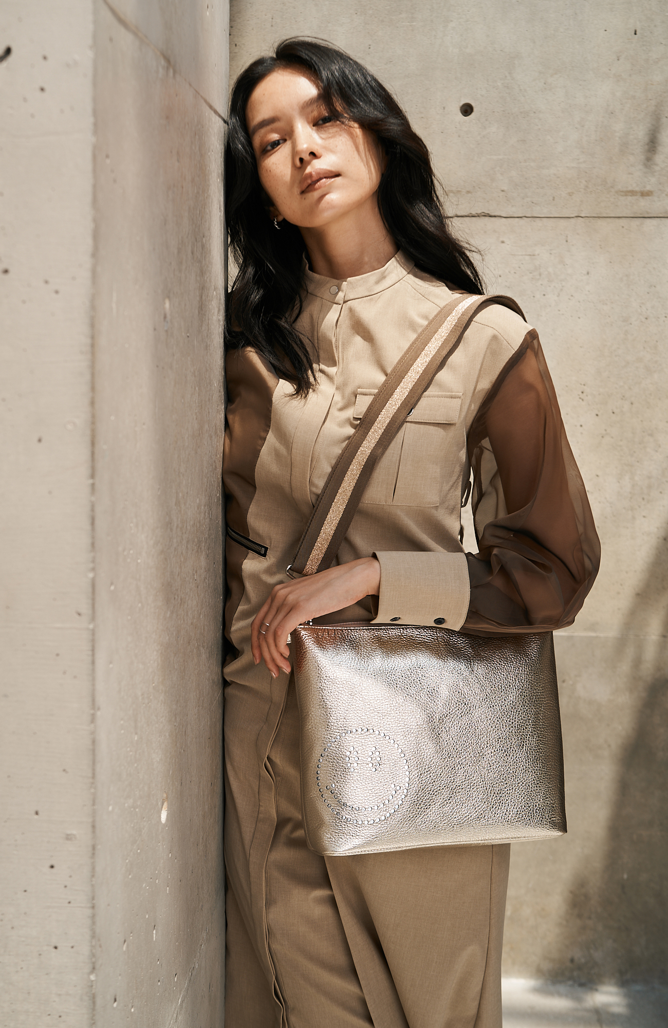 Amazon | [サロンドアルファード] ショルダーバッグ レディース 本革