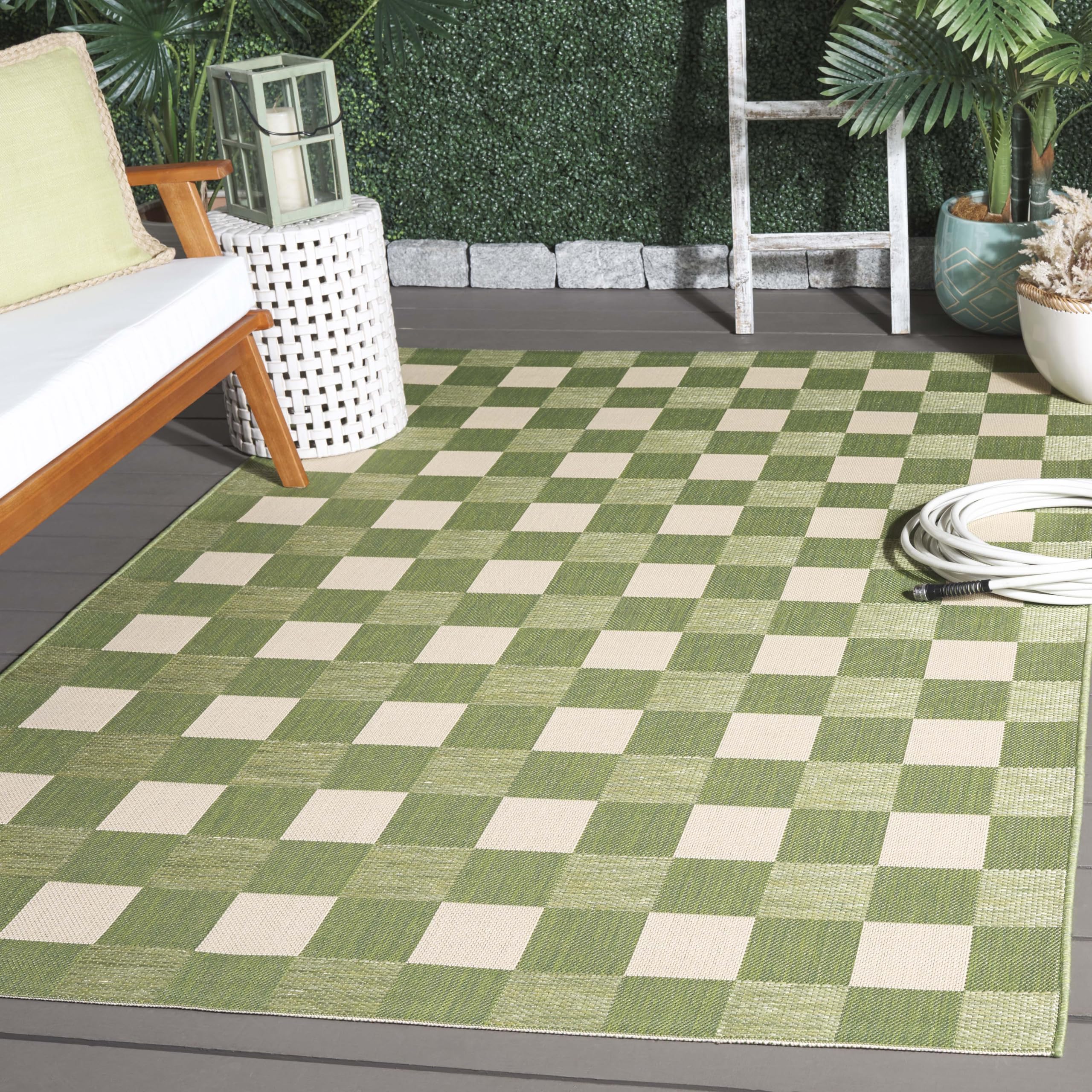 SAFAVIEH Washable Rug Outdoor Courtyard Collection - 2'7 x 5', Green & Sage, Checkered Pattern, Non-Shedding & Easy Cleaning, Ideal for Patio,