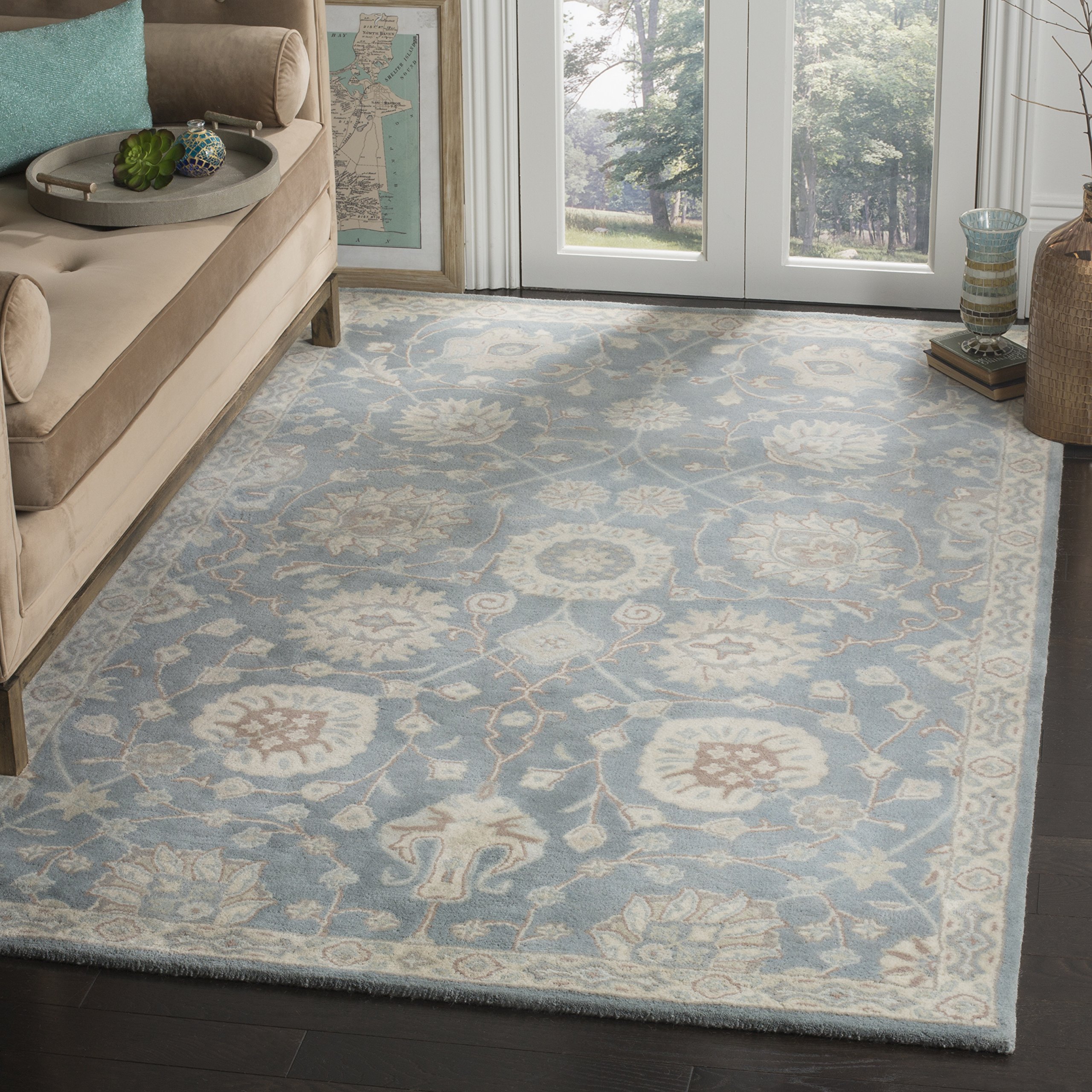 SAFAVIEH Heritage Collection Area Rug - 5' x 8', Grey & Ivory, Handmade Traditional Oriental Wool, Ideal for High Traffic Areas in Living Room, Bedroom (HG824A)