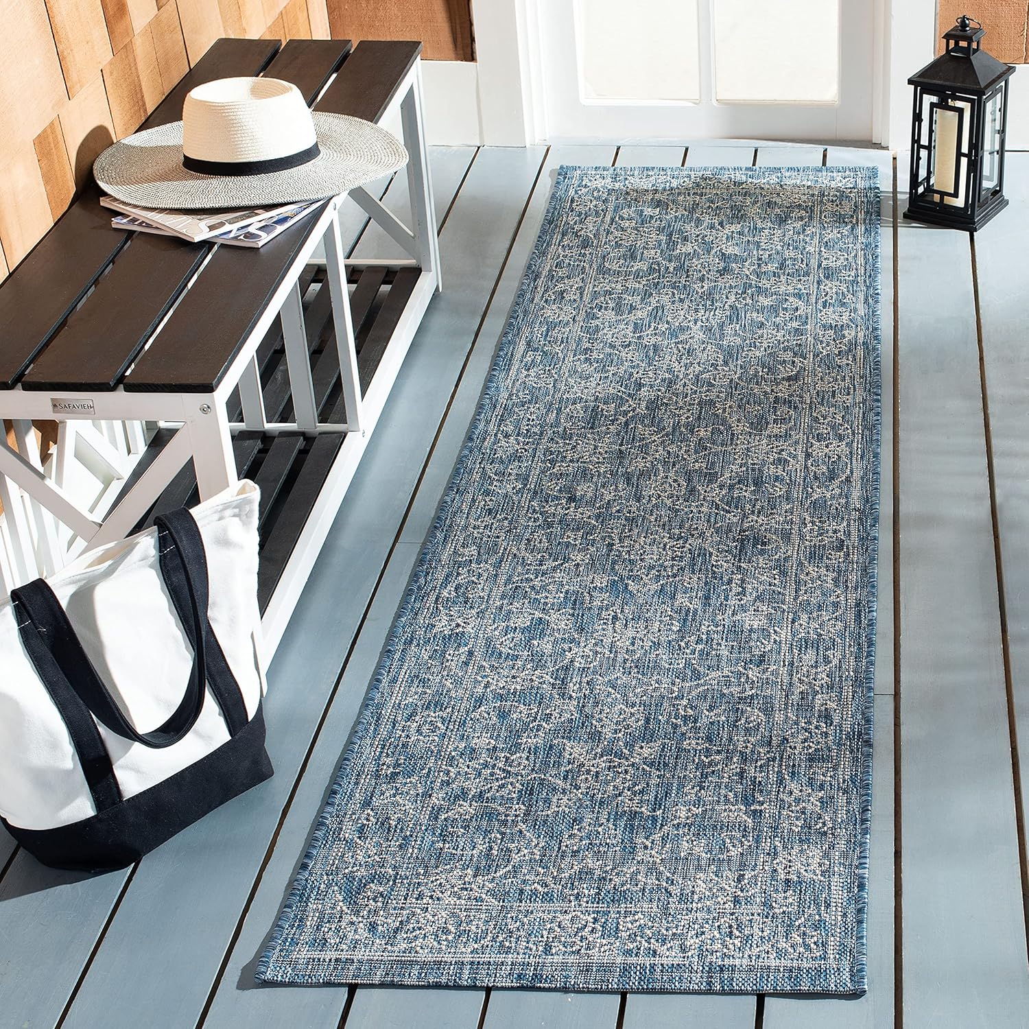 SAFAVIEH Courtyard Collection 2'3" x 20' Navy/Ivory CY8680