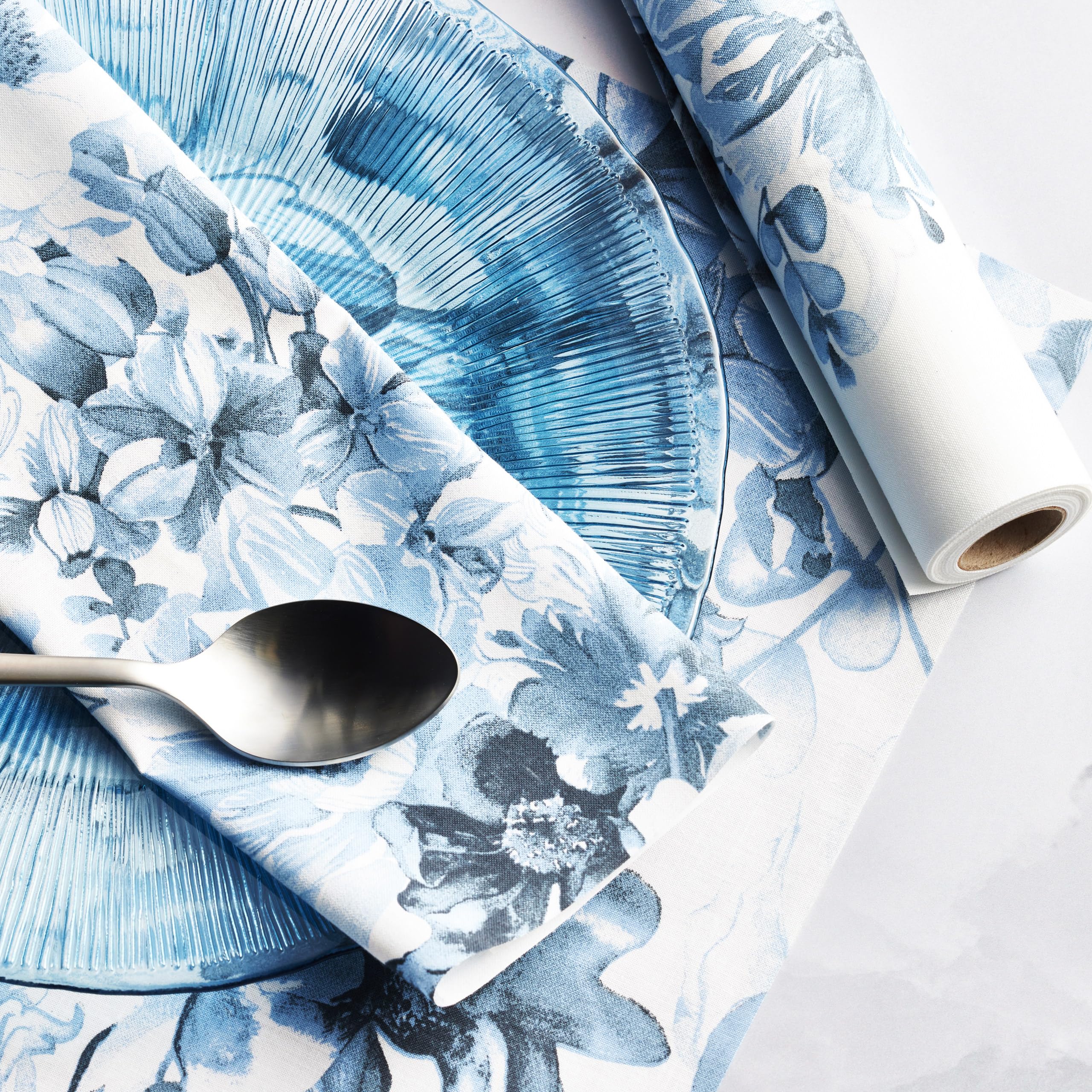 CECI New York X MY DRAP Aeryn Cotton Dinner Napkins, Single-use or Reusable (11.8