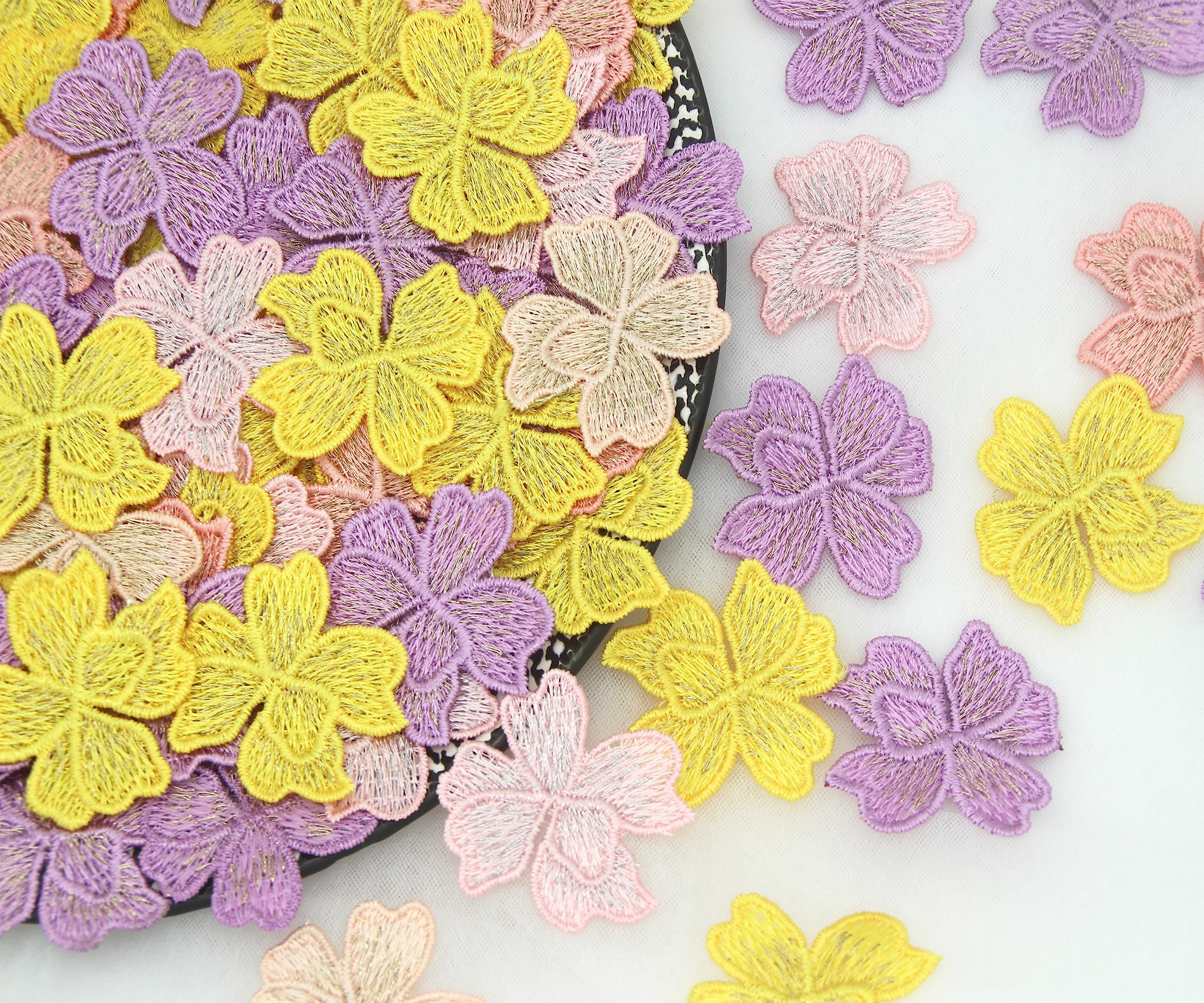 100Pcs Lace Flower Appliques Magnolia Embroidered Sew On Patches for Clothes Sewing Dress Cheongsam DIY (Mixed)