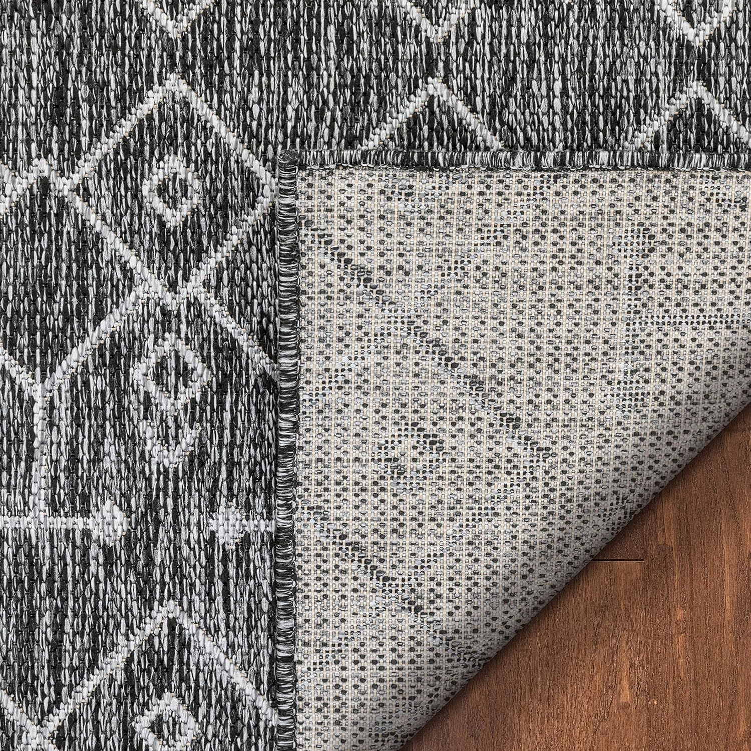 Well Woven Nord Geometric Grey Indoor/Outdoor Flat-Weave Design, Weather-Resistant, Easy-Care, for Patio, Deck, Porch, Living Room Area Rug 5x7-5x8 (5'3" x 7'3")
