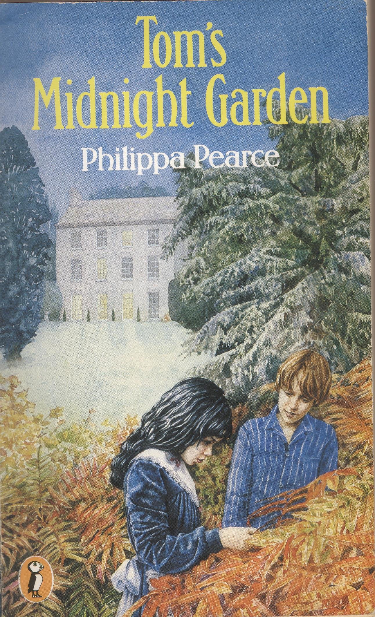 Tom's Midnight Garden (Puffin Books)
