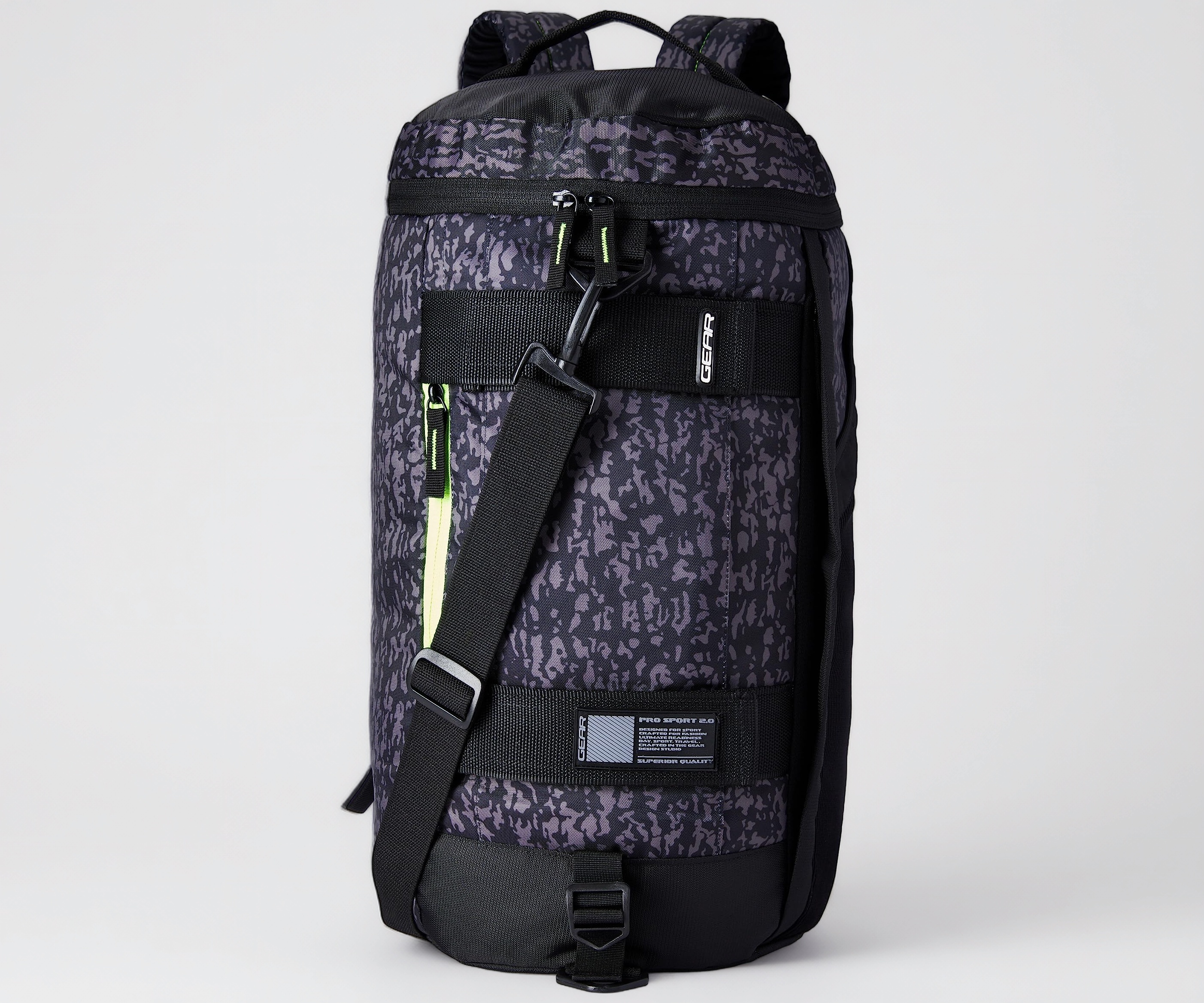 Gear Polyester Camo Maxis Water Resistant Hybrid Travel Duffle & Backpack/Gym Bag for Men/Women, 23 Centimeters, W-26 CM
