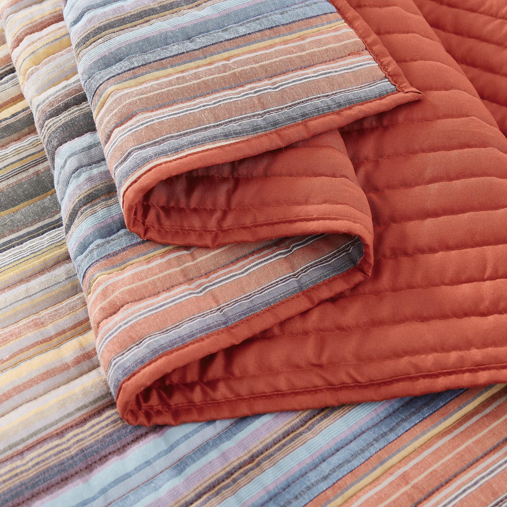 Amazon.com: Oceanfront Resort Naples Yarn Dye Stripe 2 Piece Twin
