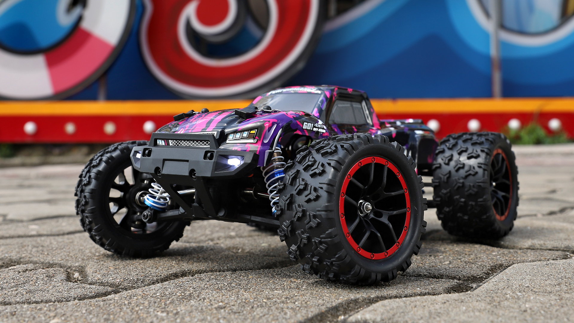 Amazon.co.jp: HAIBOXING: 1/18 ラジコンカー