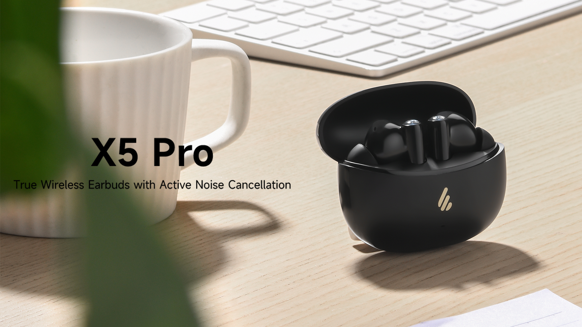 Bose Quietcomfort Se Draadloze Ruisonderdrukkende Bluetooth Hoofdtelefoon Met Oproepmicrofoon Met Zachte Behuizing Zwart Aanbieding 18781864