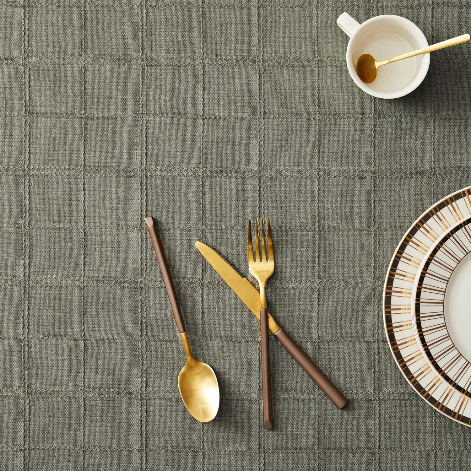 ZeeMart Linen Checked Table Cloth, Farmhouse Style Plaid Embroidered Green Tablecloth, Water Resistant Rectangle Table Cloth, Olive 60x84 Inches