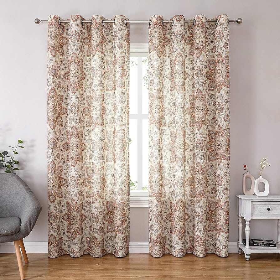 Riotanページ Amazon.com: Red Floral Vintage Medallion Print Curtain