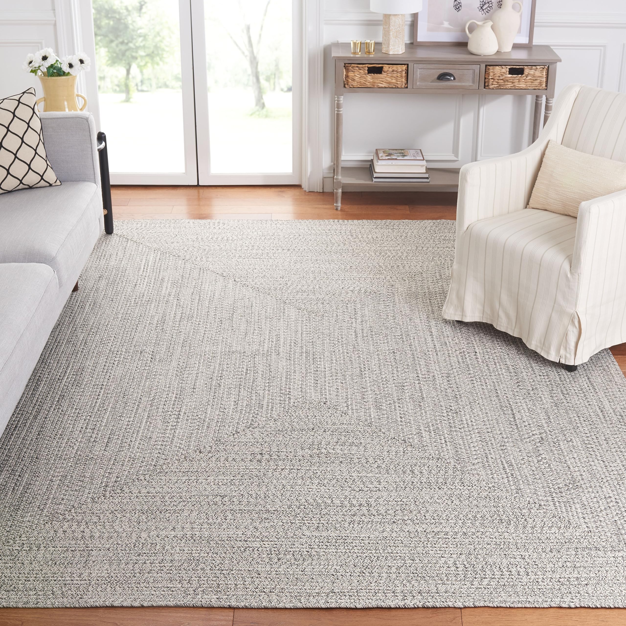 SAFAVIEH Washable Rug Outdoor Braided Collection - 8' x 10', Grey & Ivory, Handmade & Reversible, Non-Shedding & Easy to Clean, Ideal for Patio,