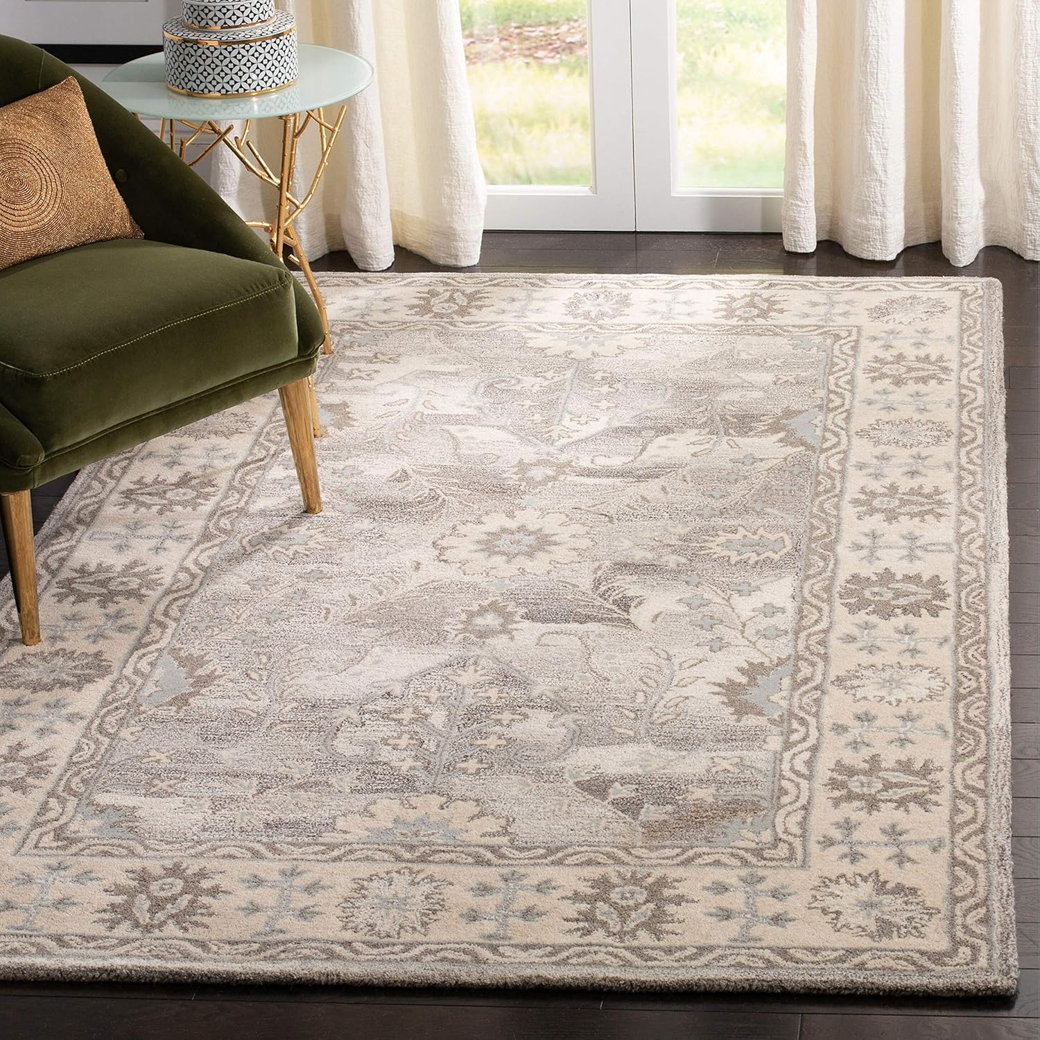 Handmade Ivory Wool Tufted Rectangular Rug 8' x 10'