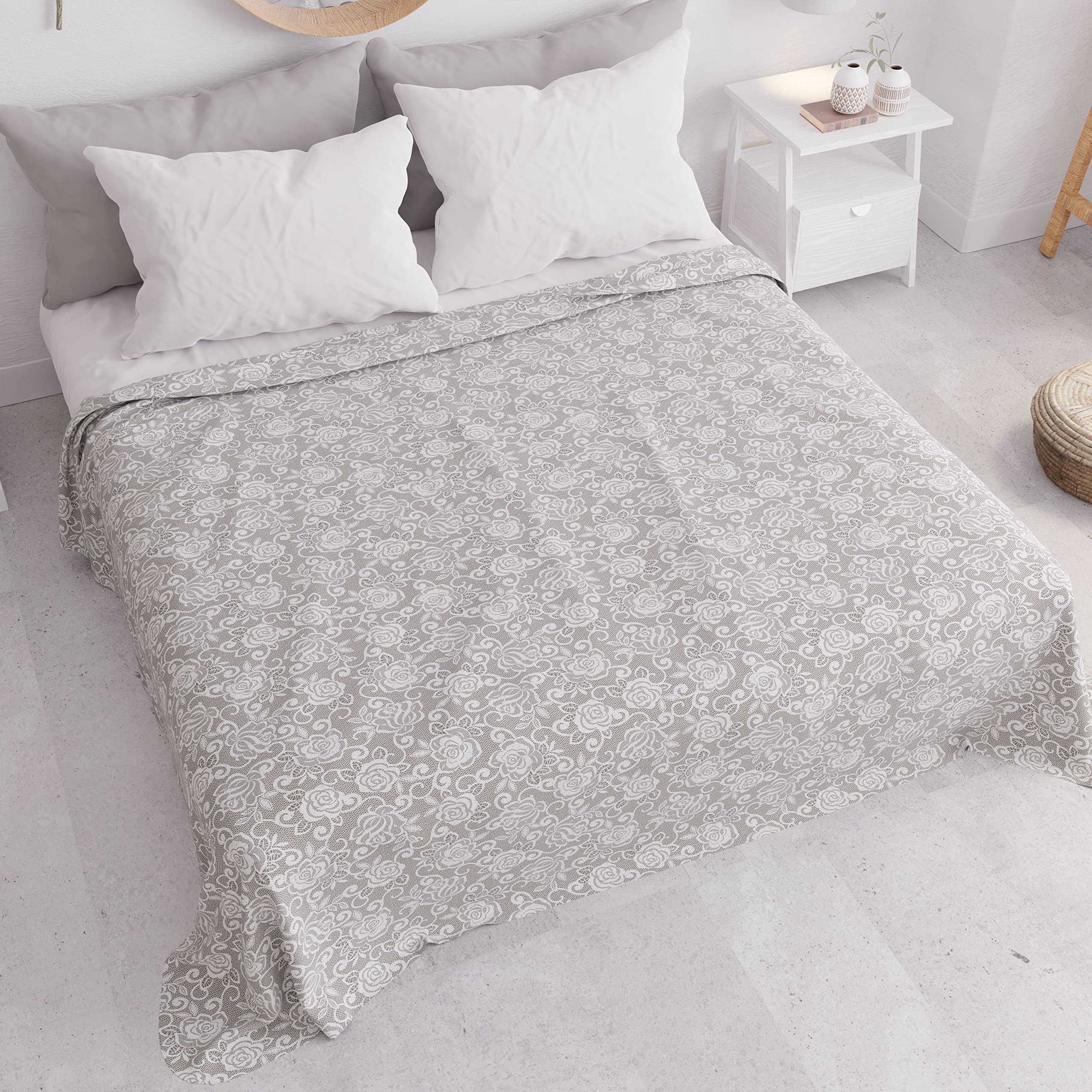 PETTI Artigiani Italiani - Microfibre Sofa Cover 220 x 270 cm, Taupe Lace Pattern, Multipurpose for Sofas Bedspreads and Table Covers - Image 3
