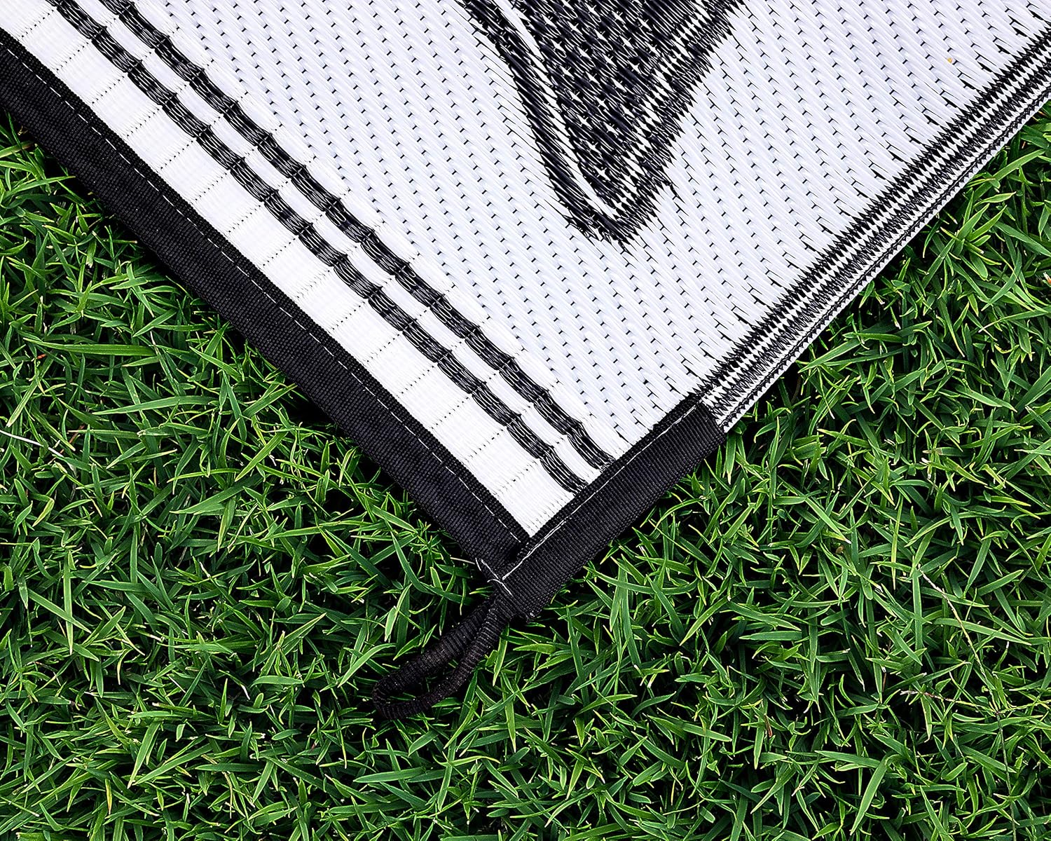 Camco 42853 Oriental Awning Leisure Mat-Charcoal 9' X 12'