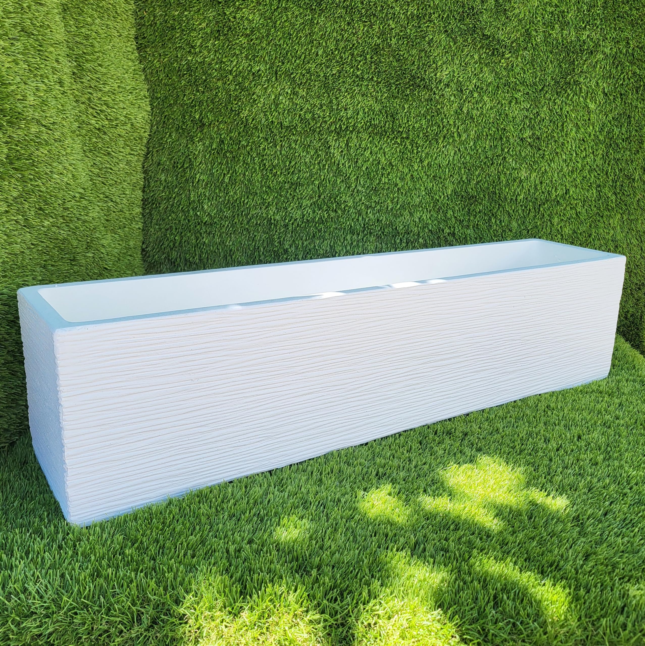 AnaParra Jardinera Rectangular Moderna en hormigón aligerado para Exterior Rectangular Pacífico 80X17X19cm. Natural Blanco