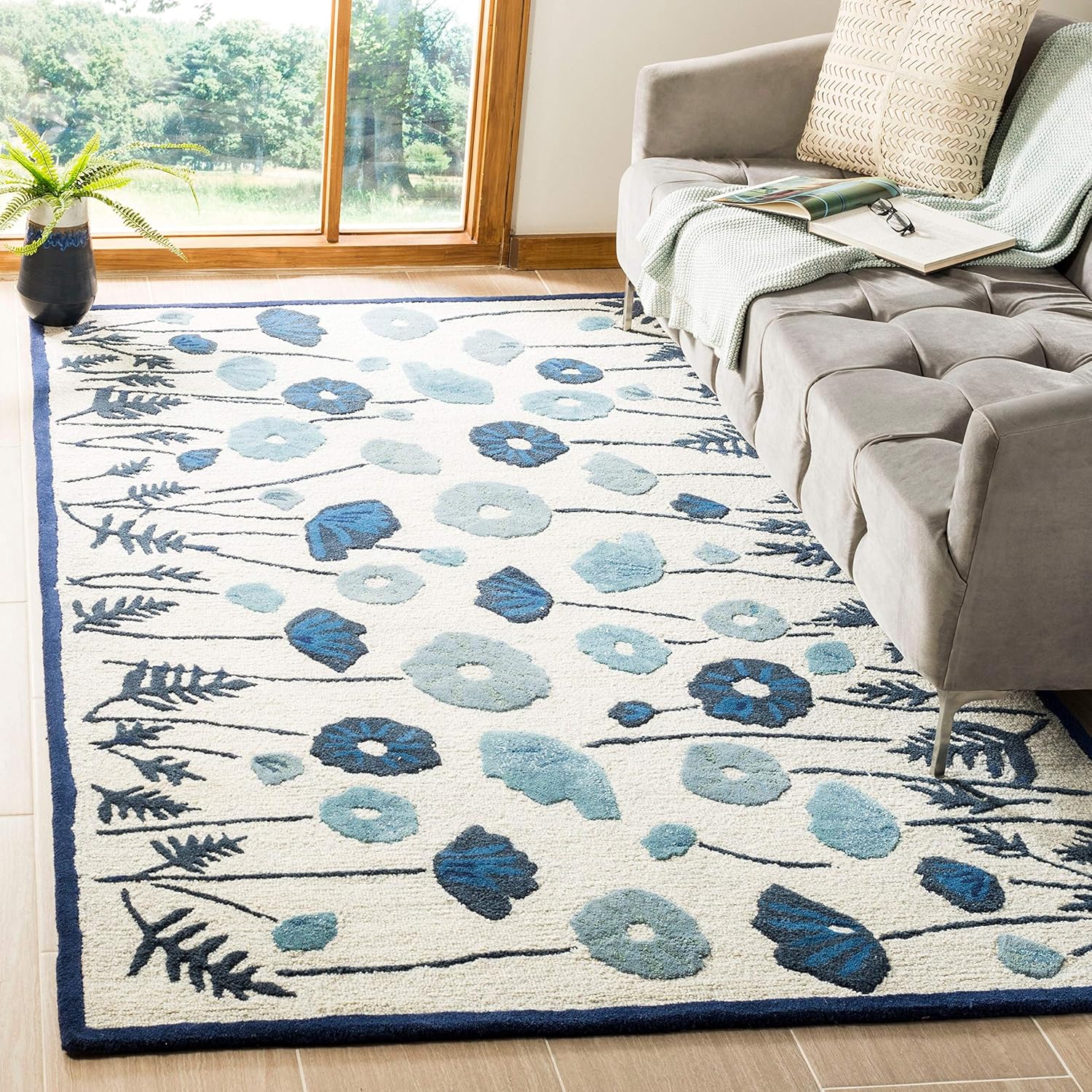 Martha Stewart x SAFAVIEH Area Rug Collection - 9' x 12', Cayenne Red, Handmade Wool & Viscose, Ideal for Living Room, Bedroom, Office, Dining Space (MSR3627B)