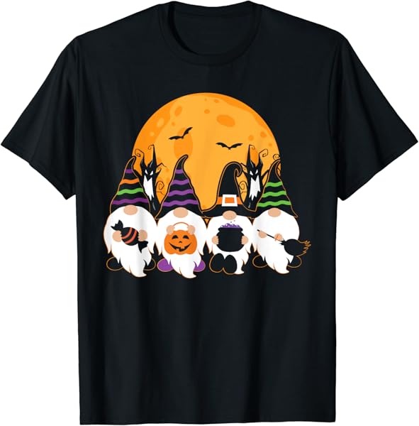 Cute Halloween Gnome Spooky Gardening Trick Or Treat T-Shirt