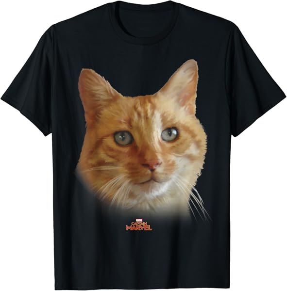 Captain Marvel Goose Cat Face Portrait Graphic T-Shirt T-Shirt