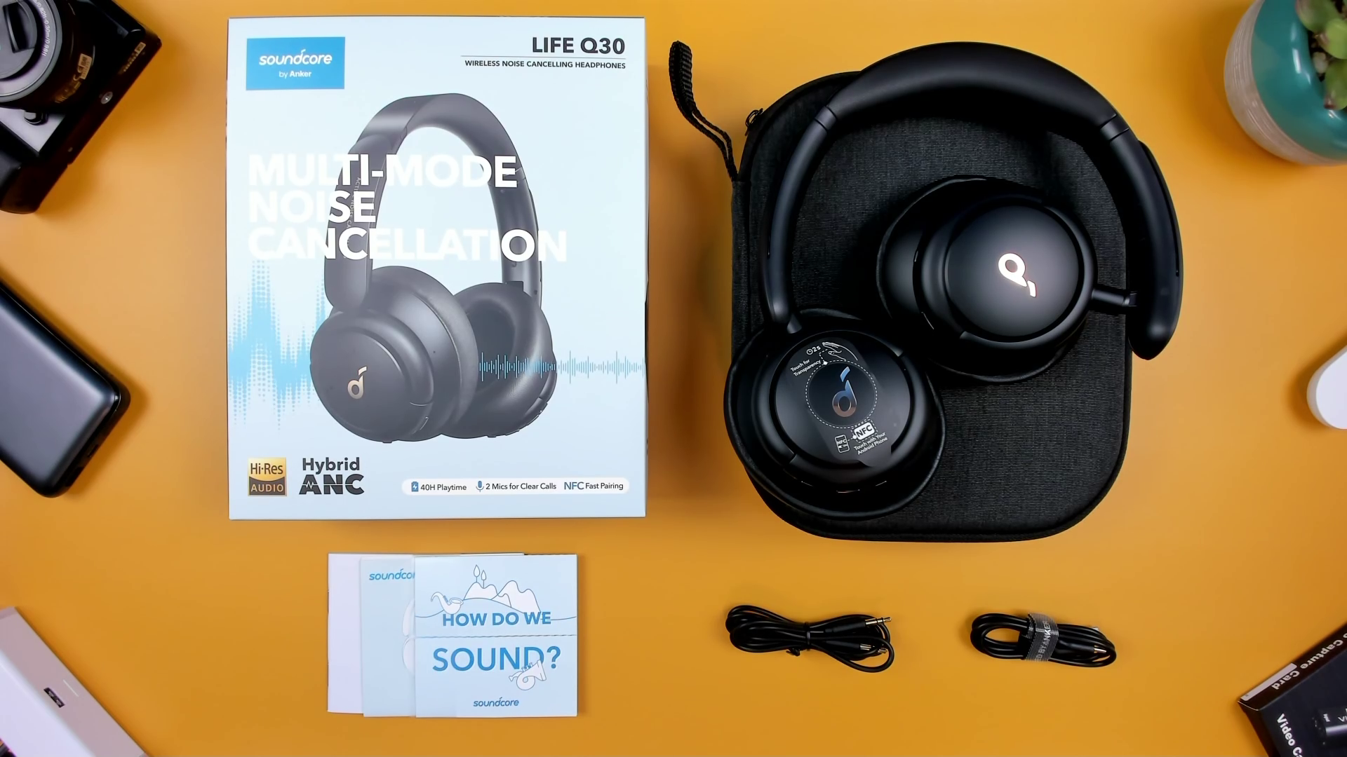 soundcore life Q30 箱、ケース付き Soundcore Life Q30 - Unboxing & Review