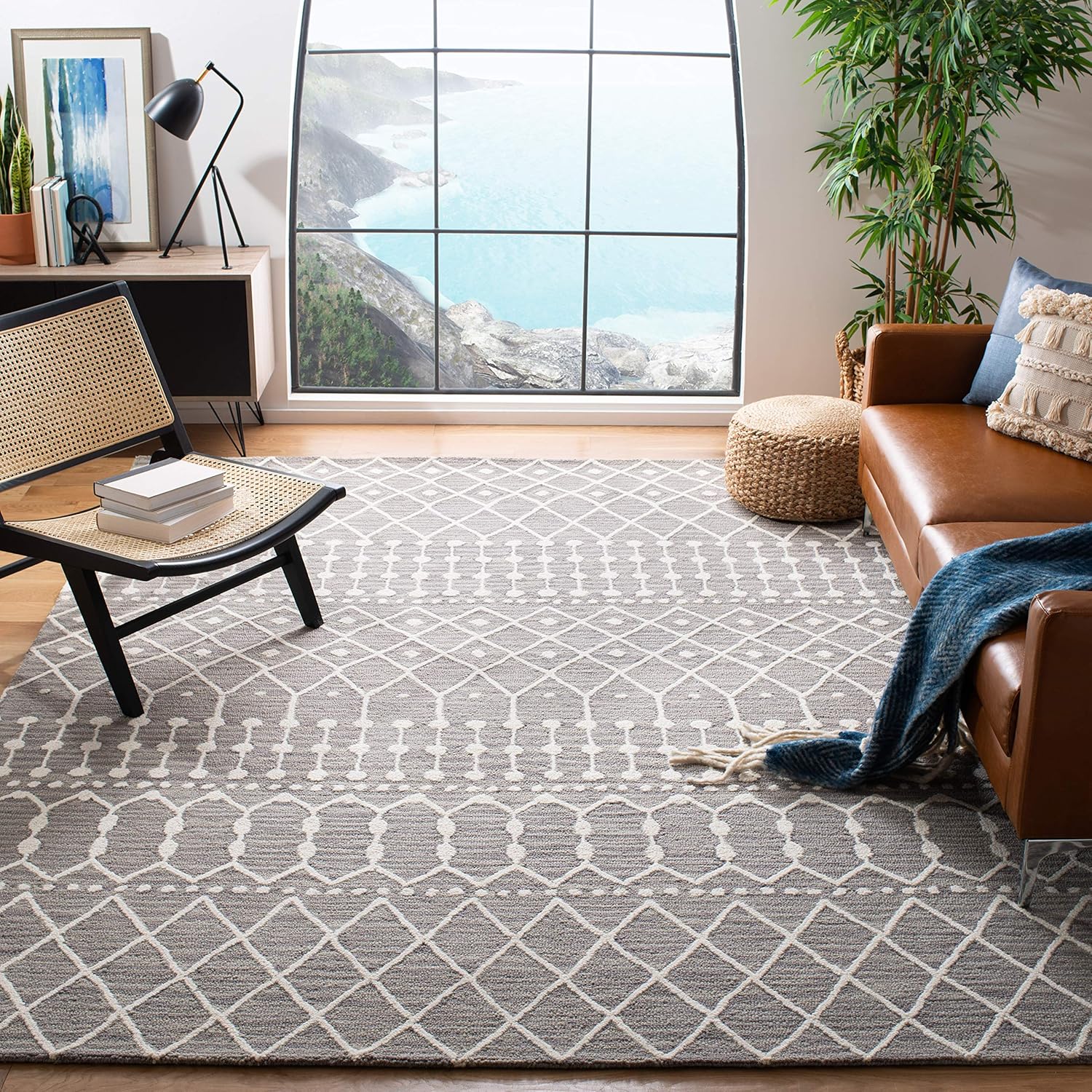 Handmade Gray Wool 8' x 10' Reversible Tufted Area Rug