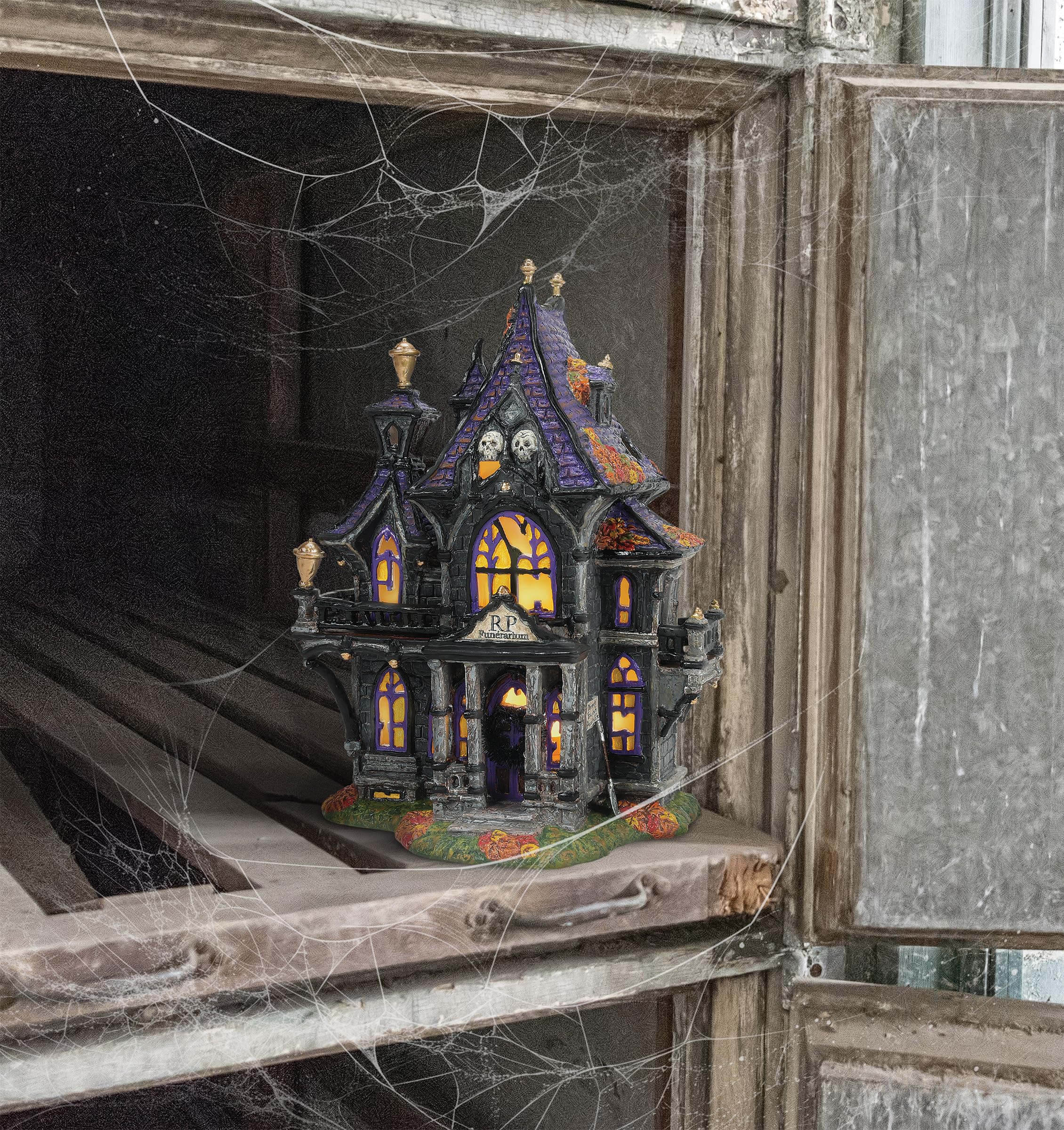 Amazon.com: Department 56 Snow Village Halloween Puckett's