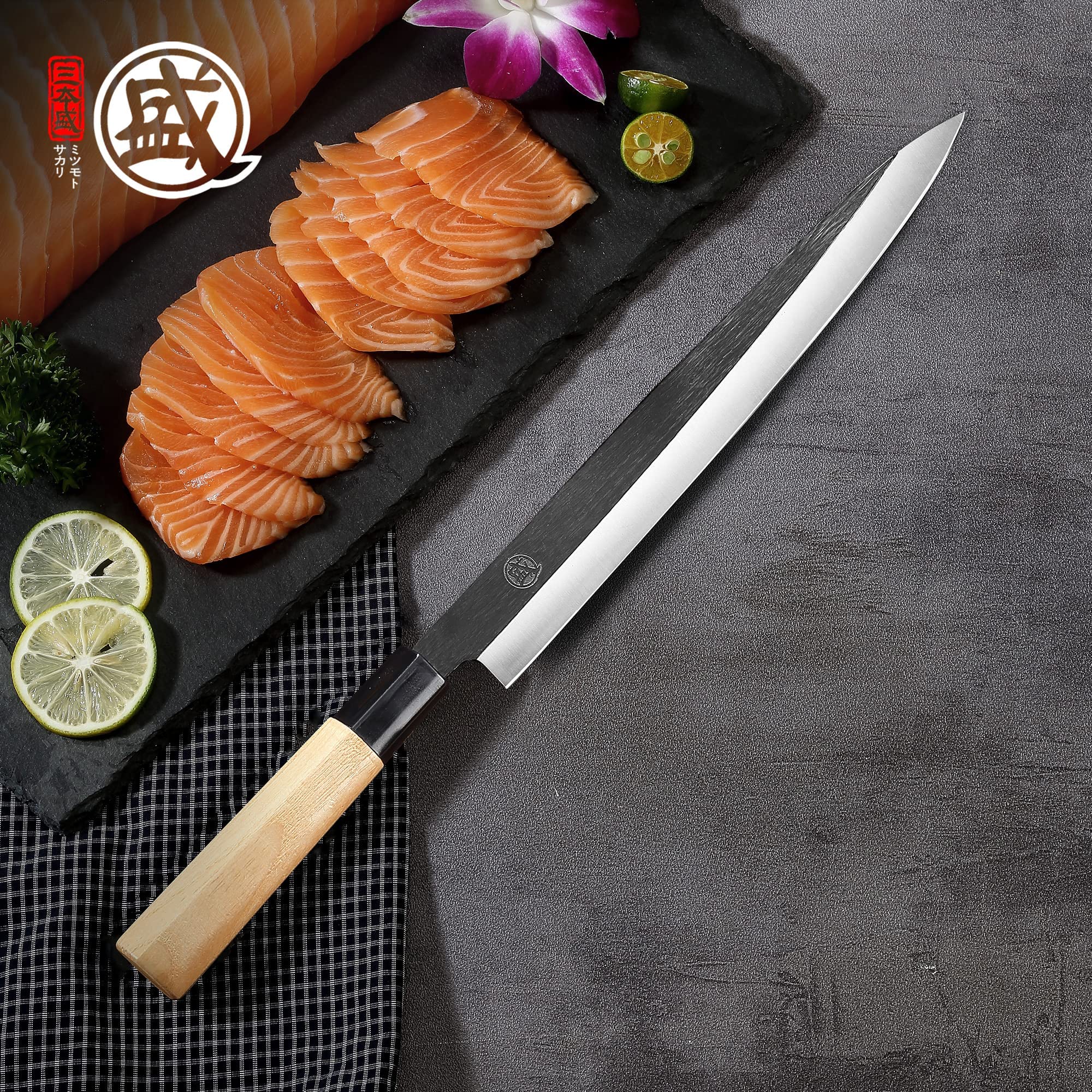 MITSUMOTO SAKARI 28 cm Coltello Yanagiba Giapponese in Lega di Tungsteno, Coltello Sashimi Professionale Forgiato a Mano