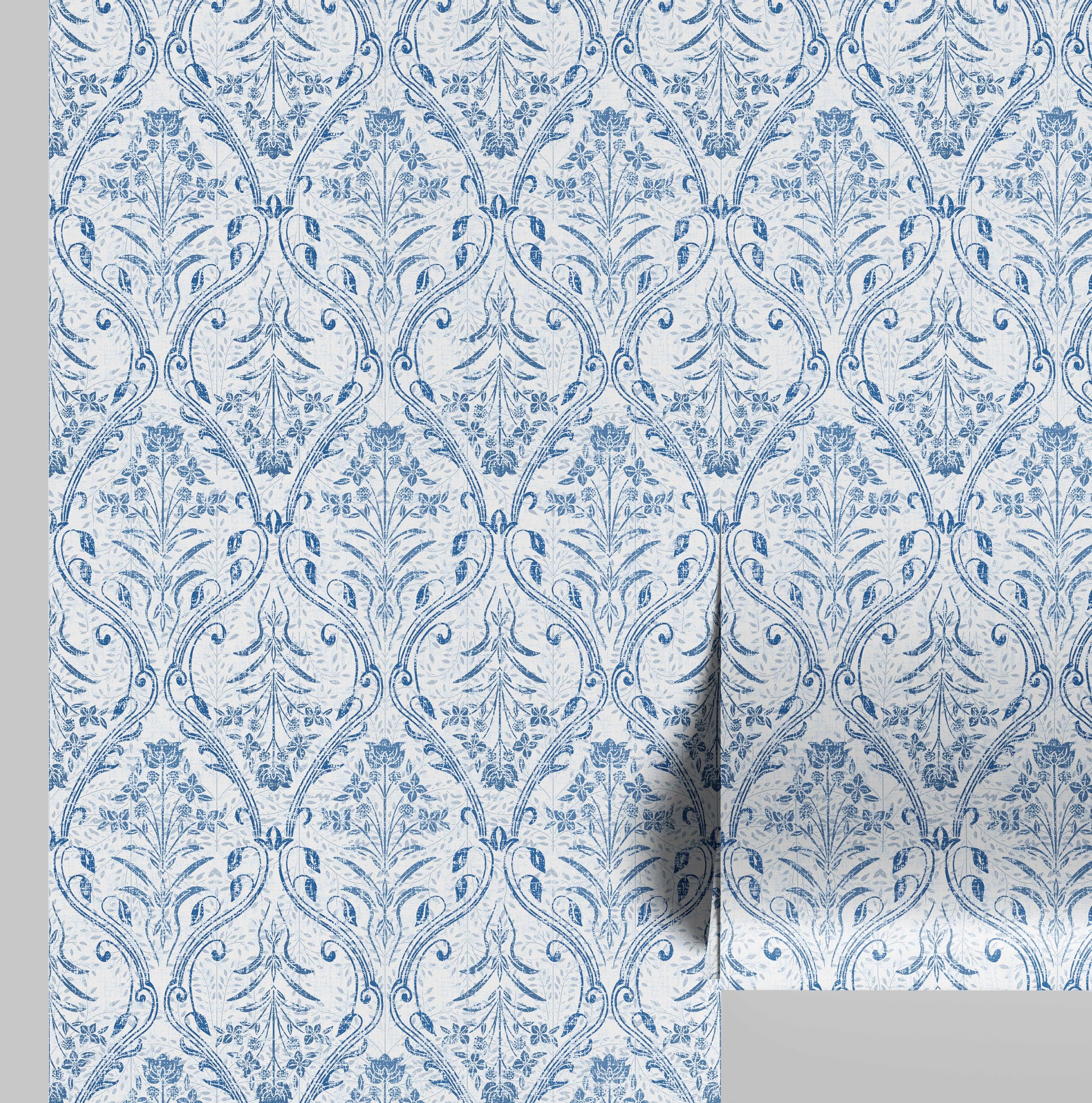 Papier peint floral bleu S4Sassy pour masquer les imperfections des murs et relooker les meubles