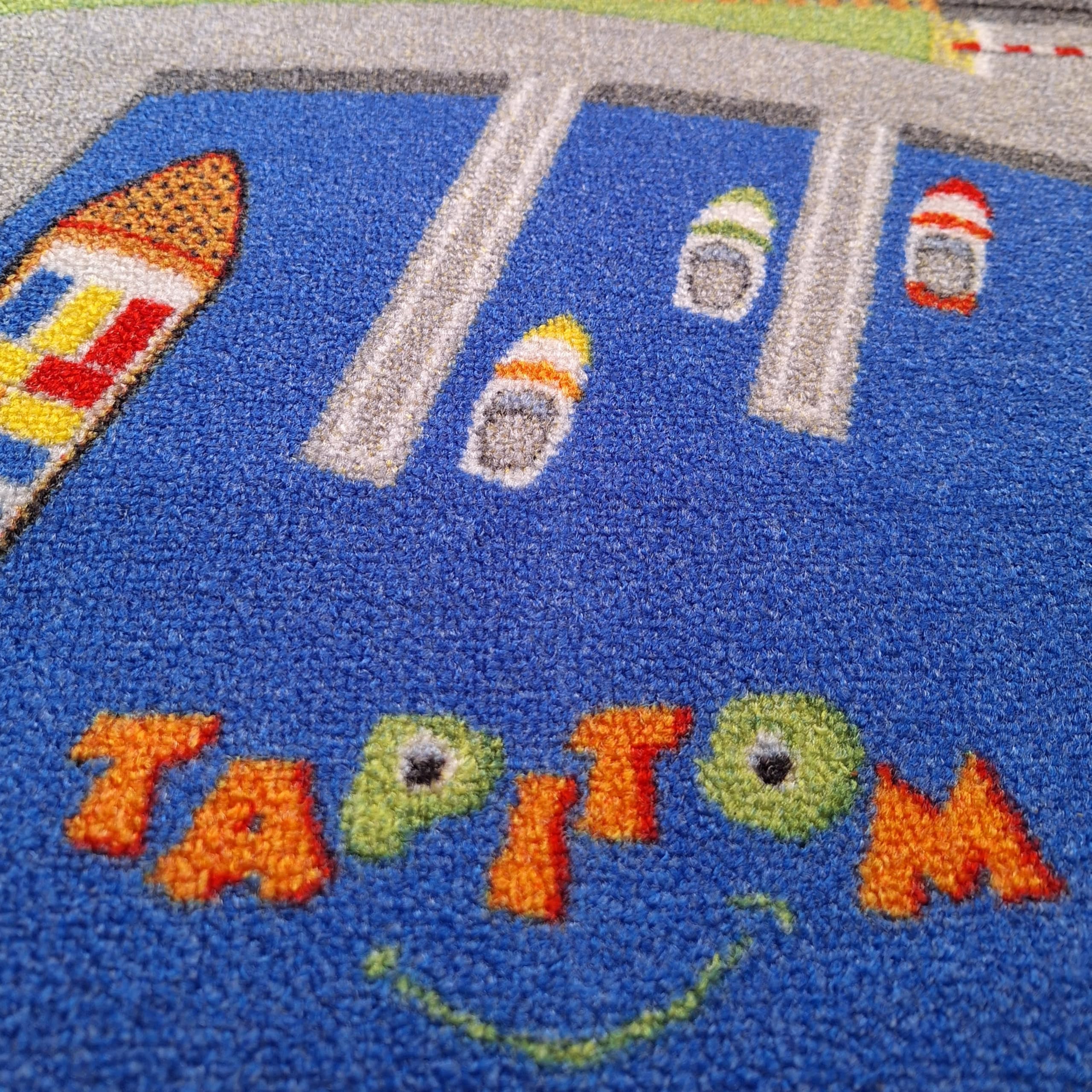 Tapis de Jeu Transport Circuit Mobilité pour Voitures, Trains, Avions, Chambre d'enfant, Polyamide, Normes CE (95x133cm)