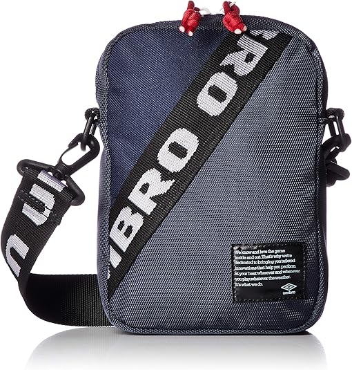 UMBRO ブラック スリングバッグ UMBRO ブラック スリングバッグ