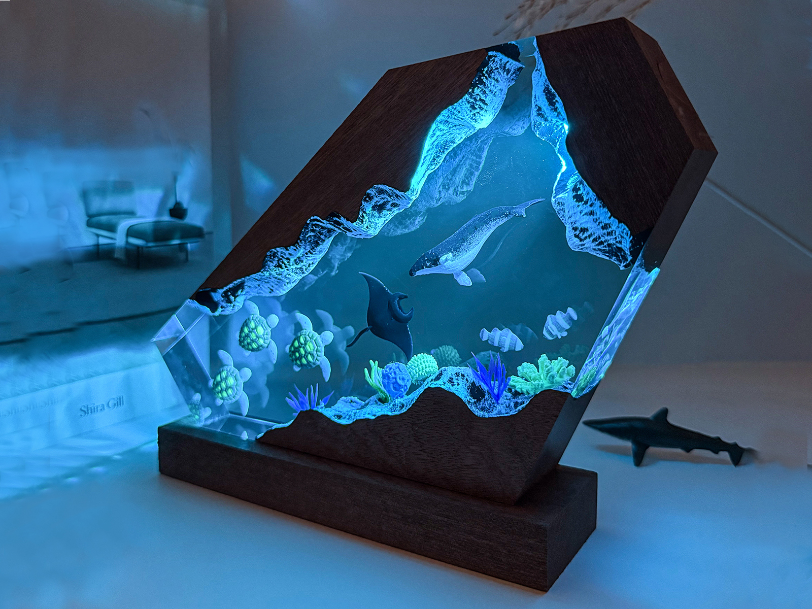 MASDEC Orca Ocean Resin Lamp, Handmade Wooden Table Resin Night