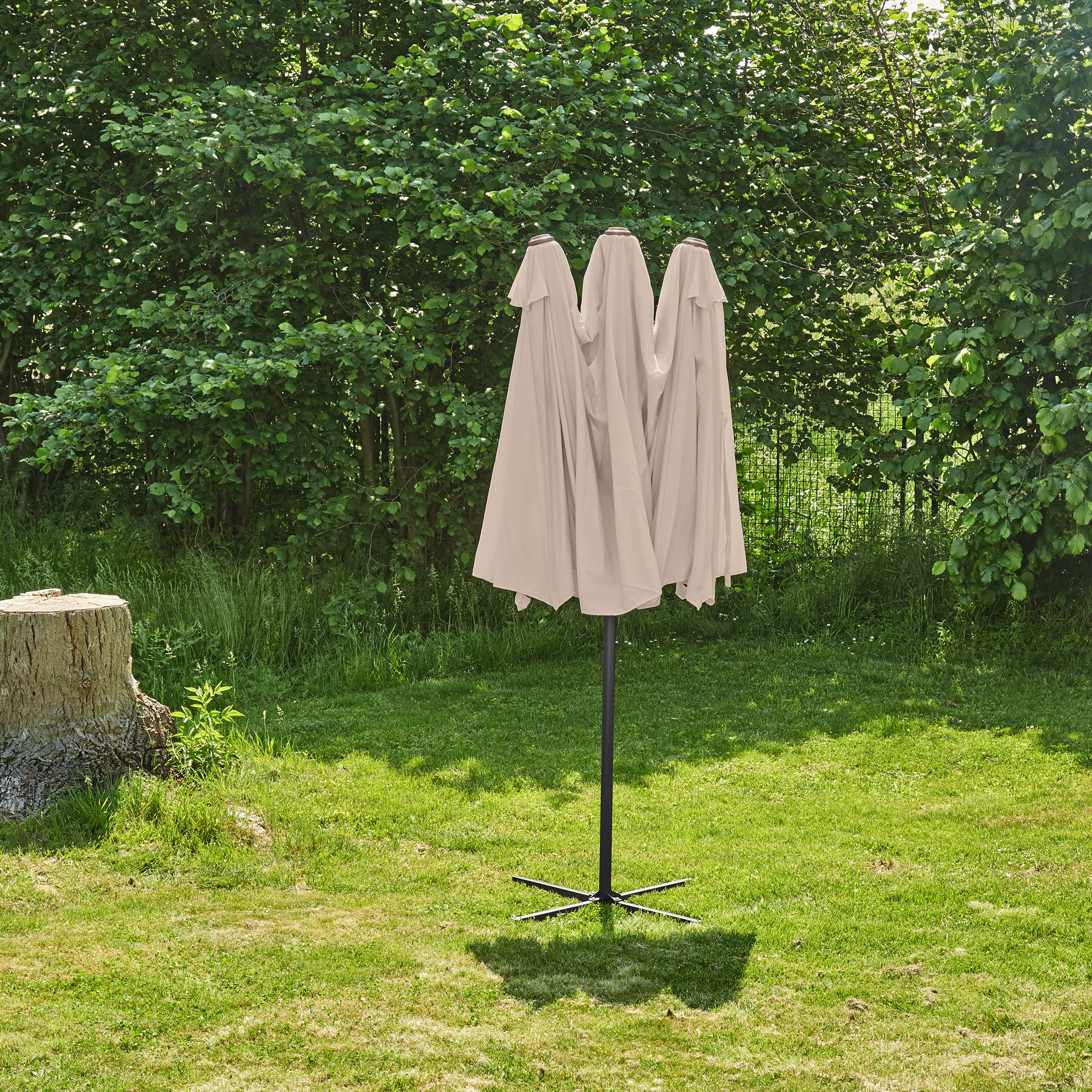 Ronde parasol 3m centrale mast met houteffect zand