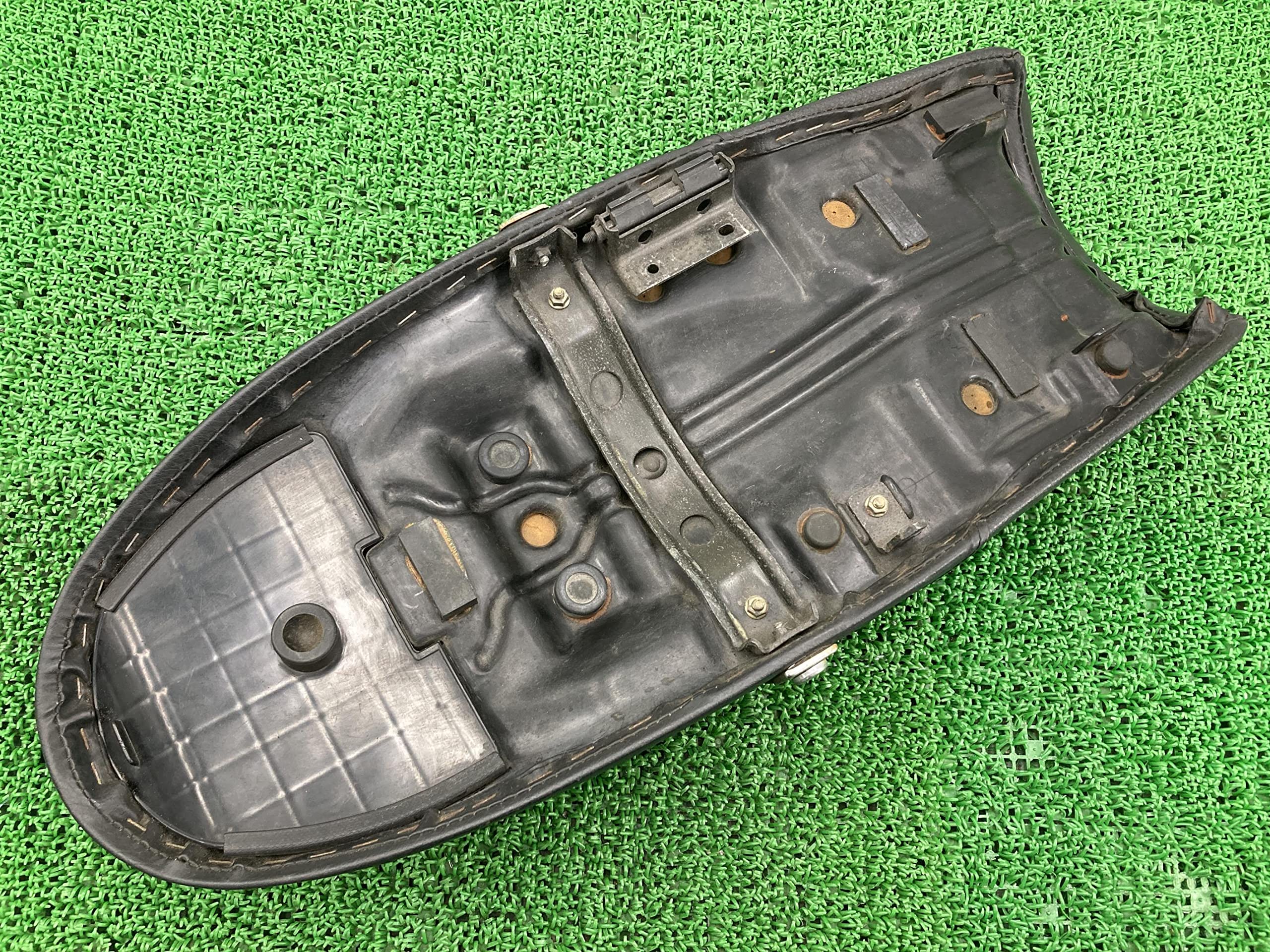 ホンダ純正GB400TT 用シート
